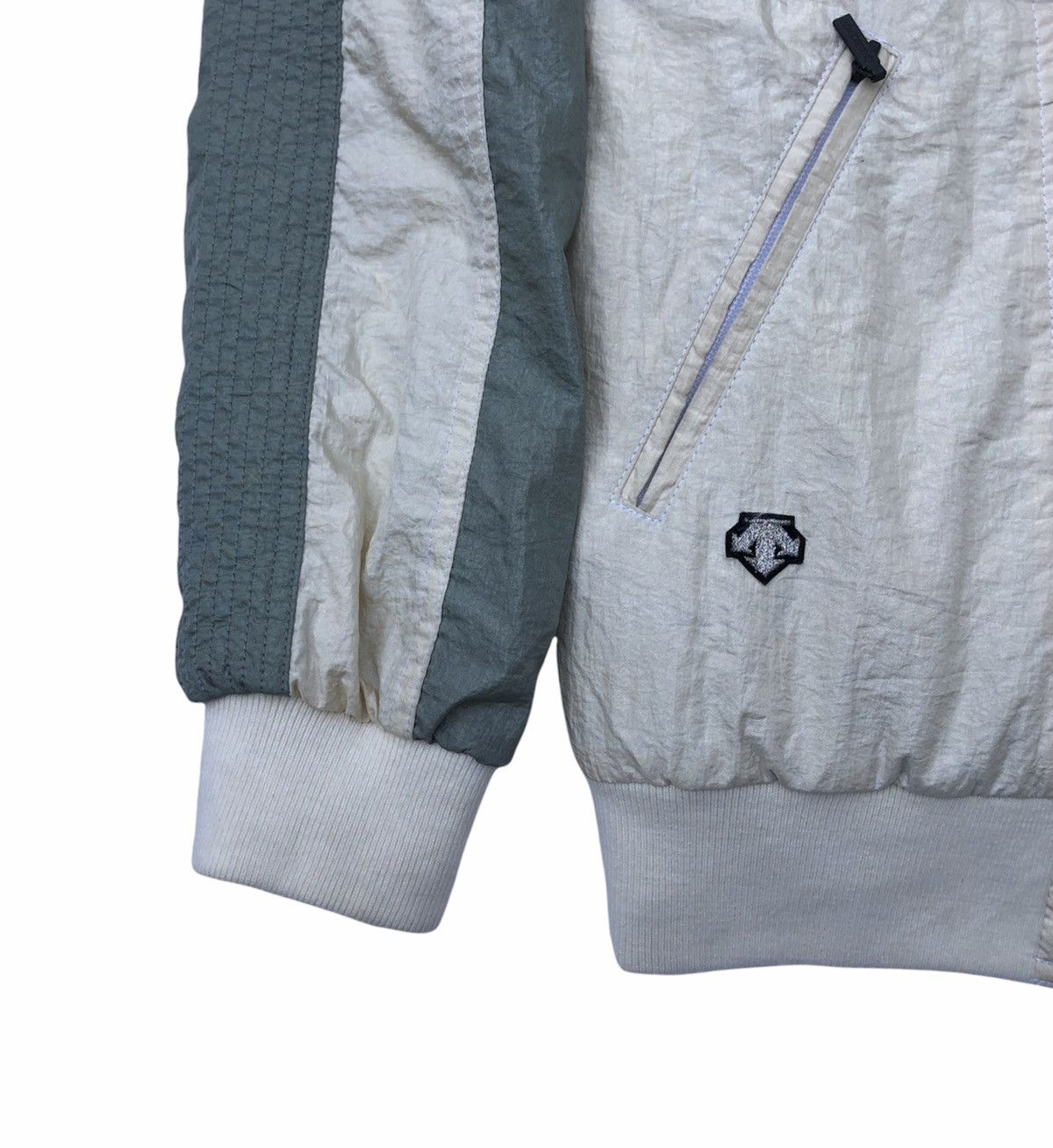 Descente Vintage Descente Racing Team Skiwear Removal Bomber Jacket Size US M / EU 48-50 / 2 - 6 Thumbnail