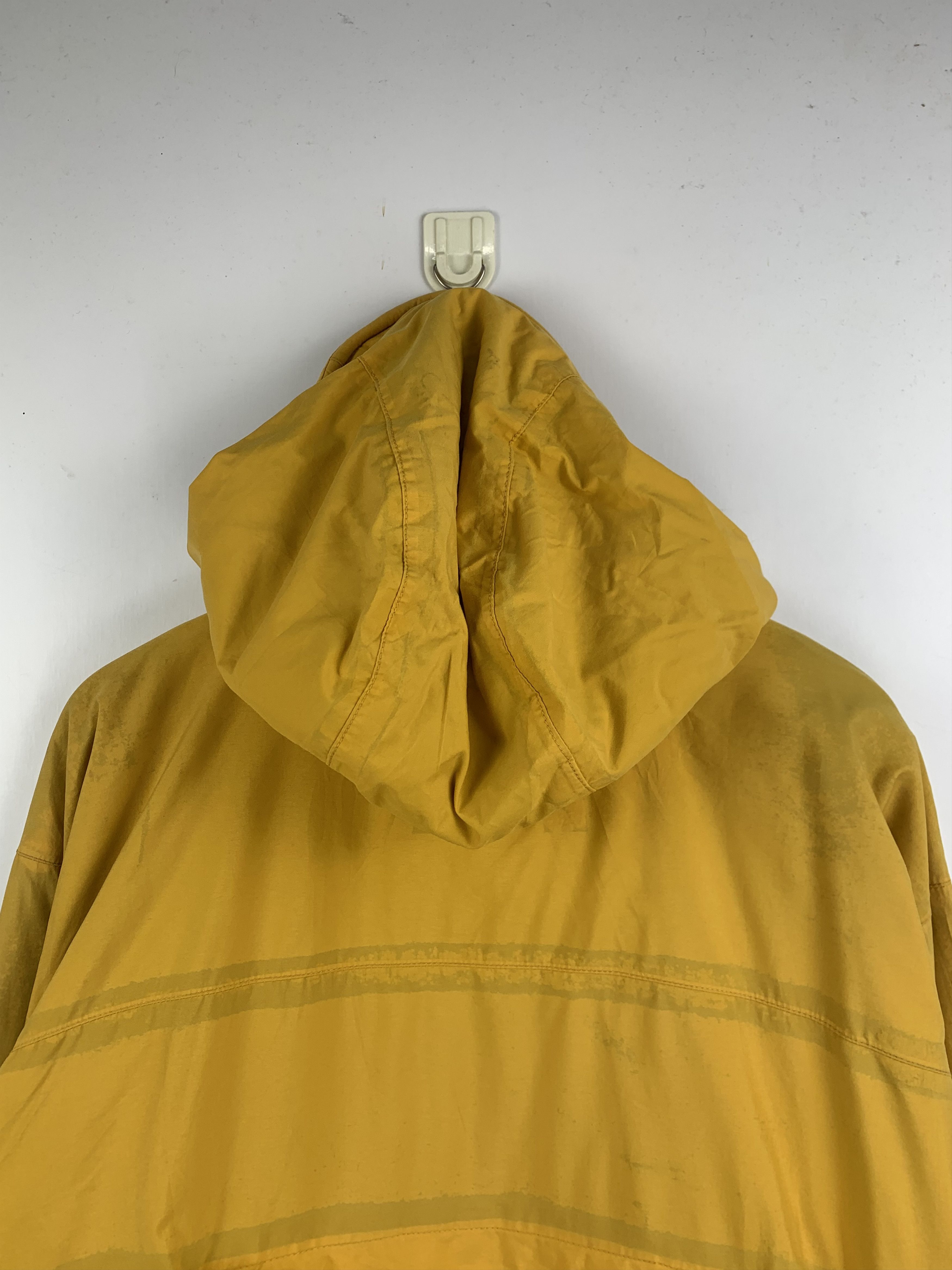 Nike ACG Vintage Nike ACG Yellow 3-Layer Shell Jacket Size US XL / EU 56 / 4 - 5 Thumbnail