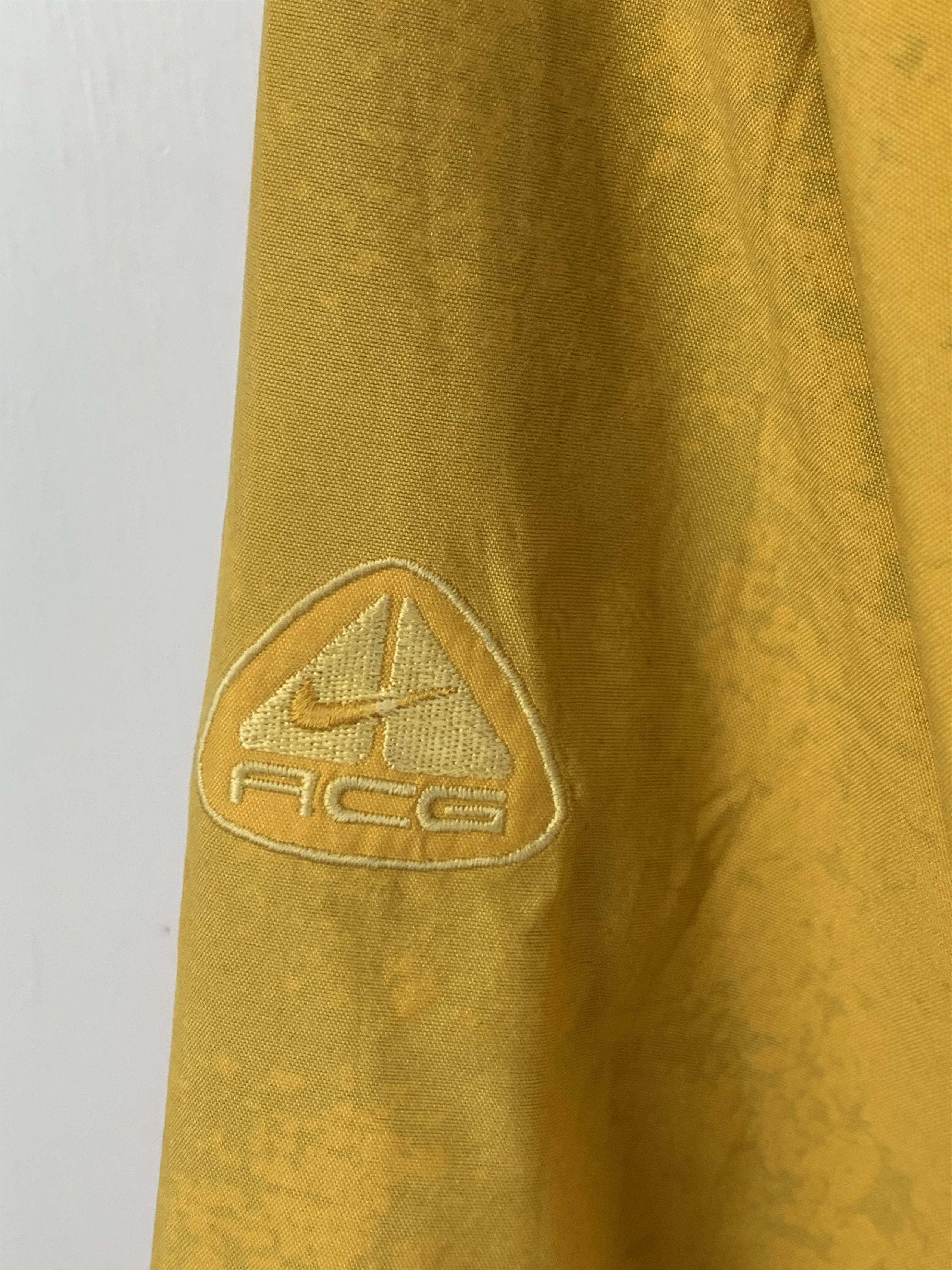 Nike ACG Vintage Nike ACG Yellow 3-Layer Shell Jacket Size US XL / EU 56 / 4 - 12 Thumbnail
