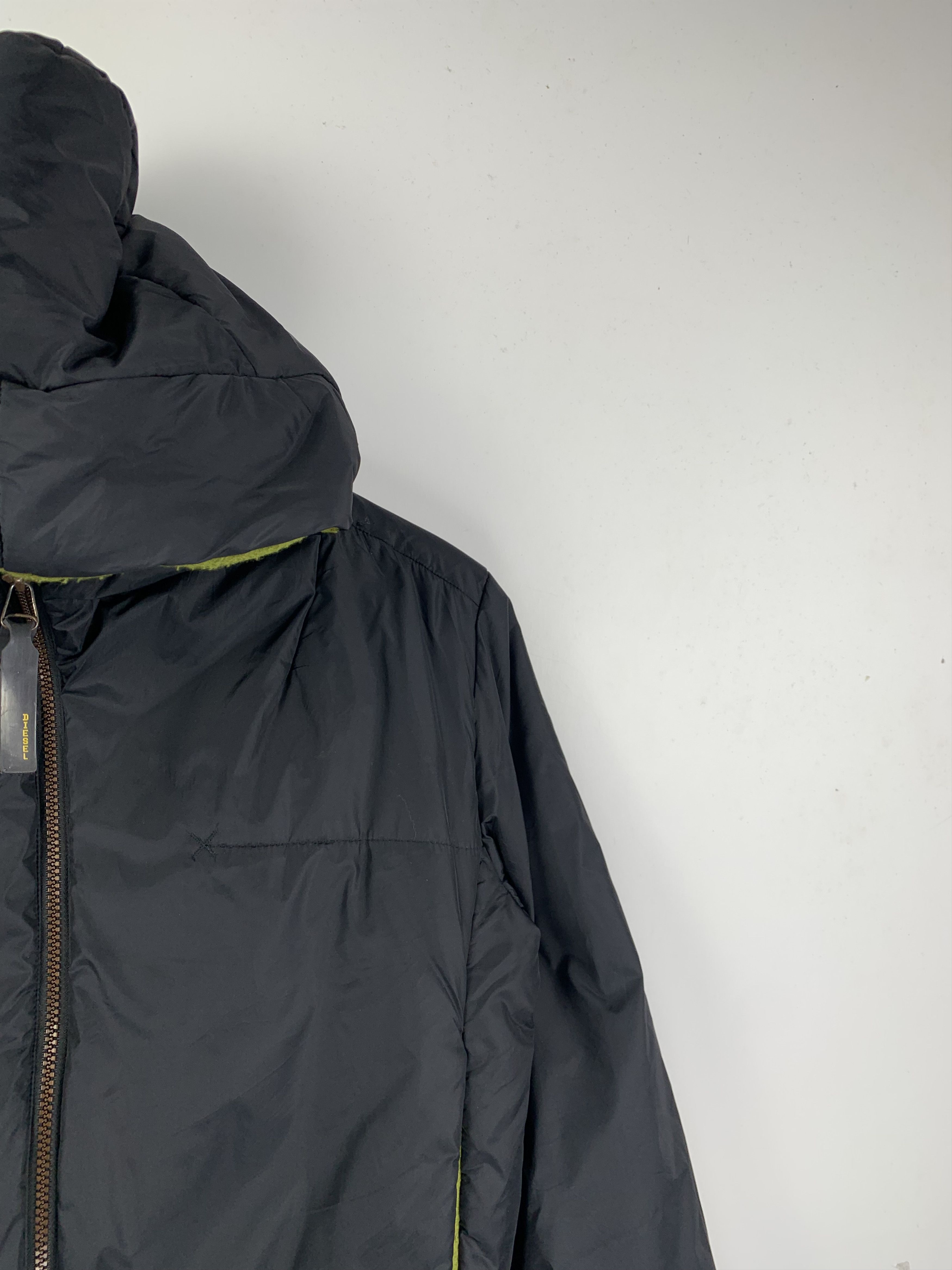 Diesel Vintage Diesel Y2K Black Hooded Puffer Bomber Jacket Size US M / EU 48-50 / 2 - 6 Thumbnail
