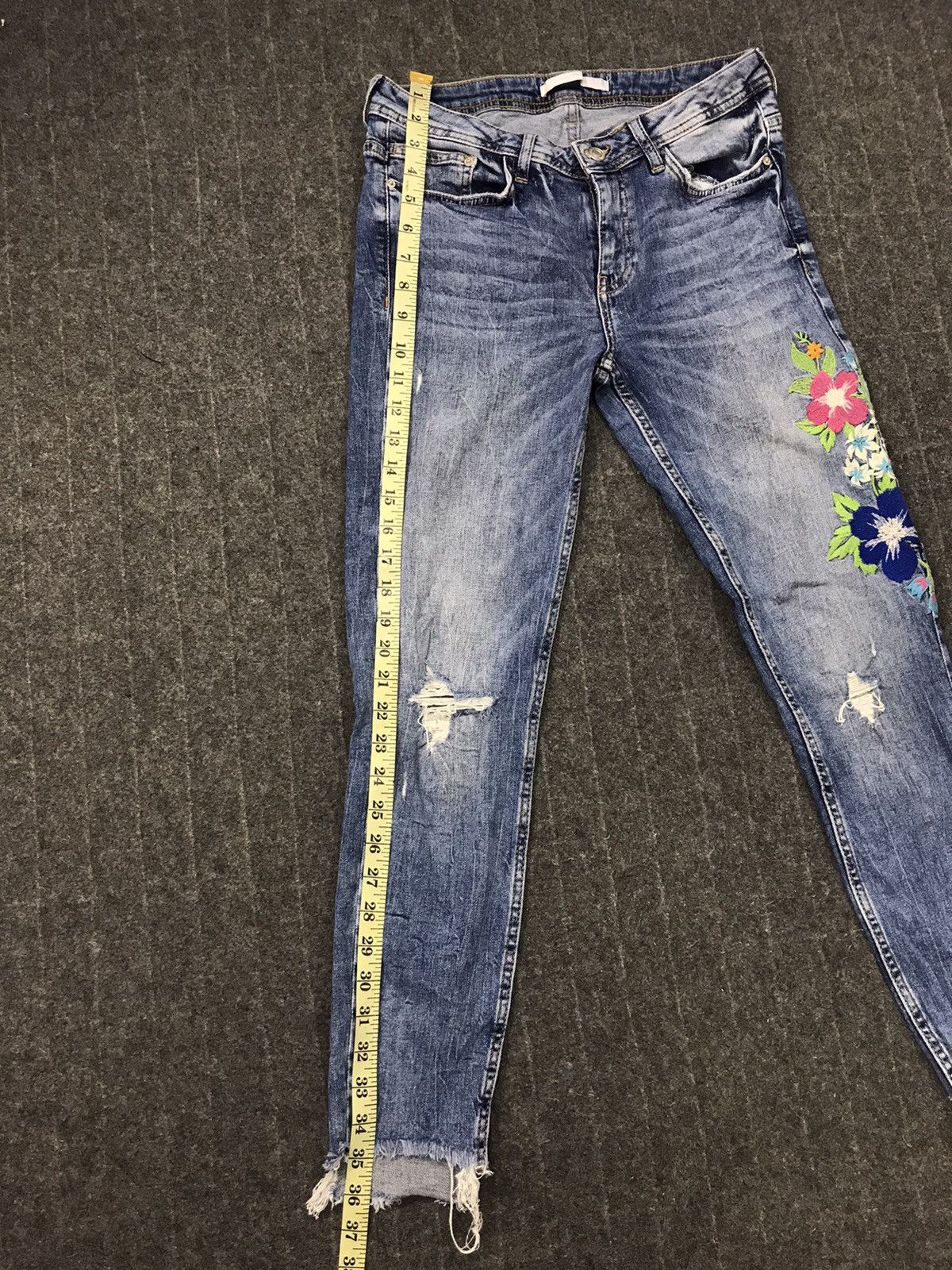 Vintage × Zara Zara Trafaluc Skinny Cut Style Embroidery Logo Denim Size 28" / US 6 / IT 42 - 8 Thumbnail