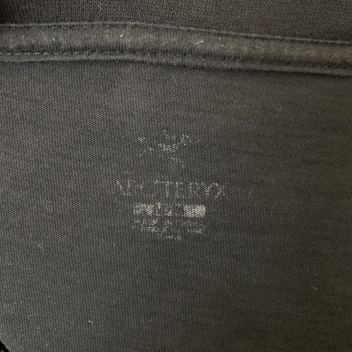 Arc'Teryx ARC’TERYX SIDE LOGO | Grailed