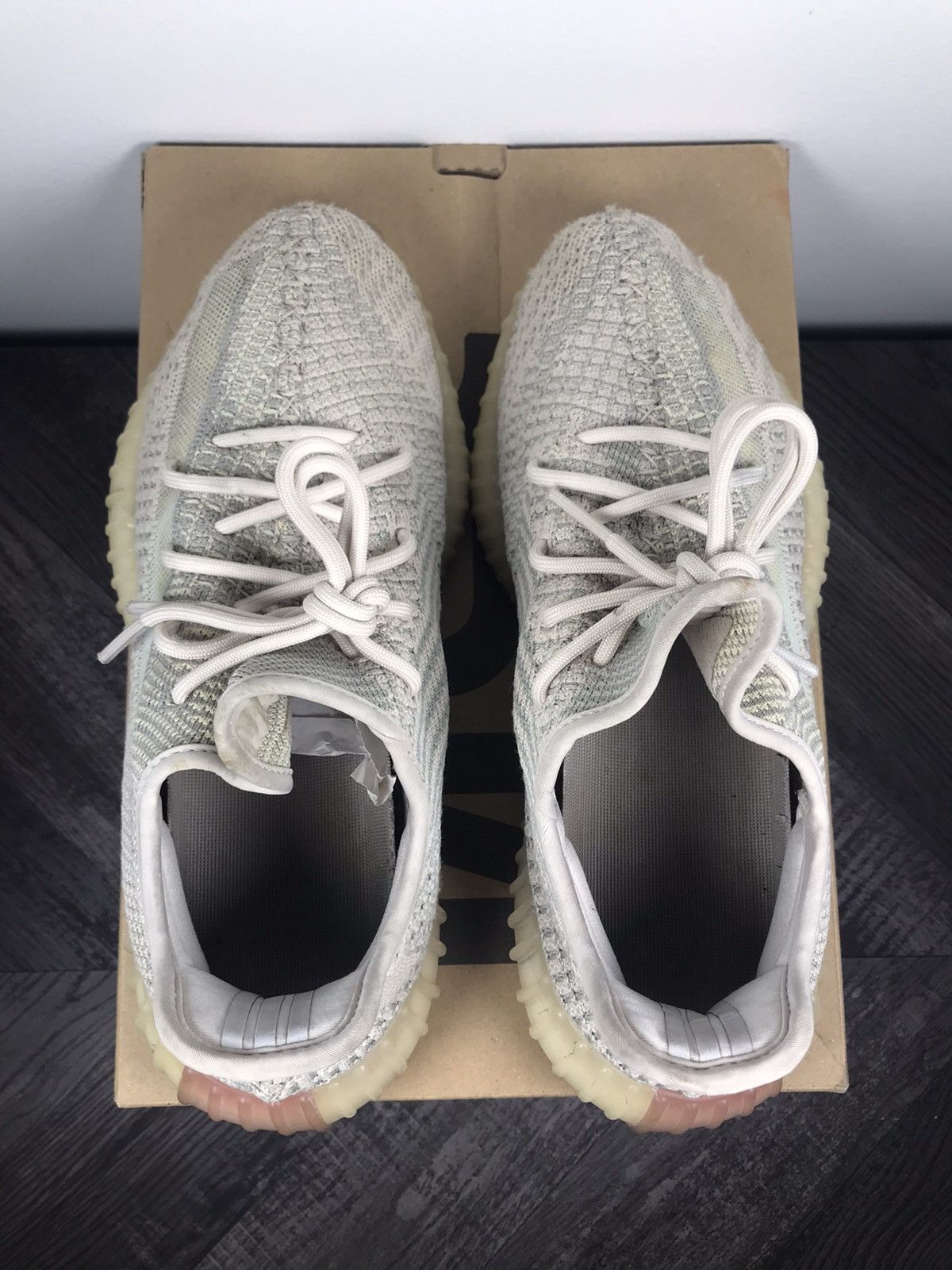 Adidas × Kanye West Adidas Yeezy Boost 350 V2 Citrin Non Reflective Size US 9 / EU 42 - 5 Thumbnail