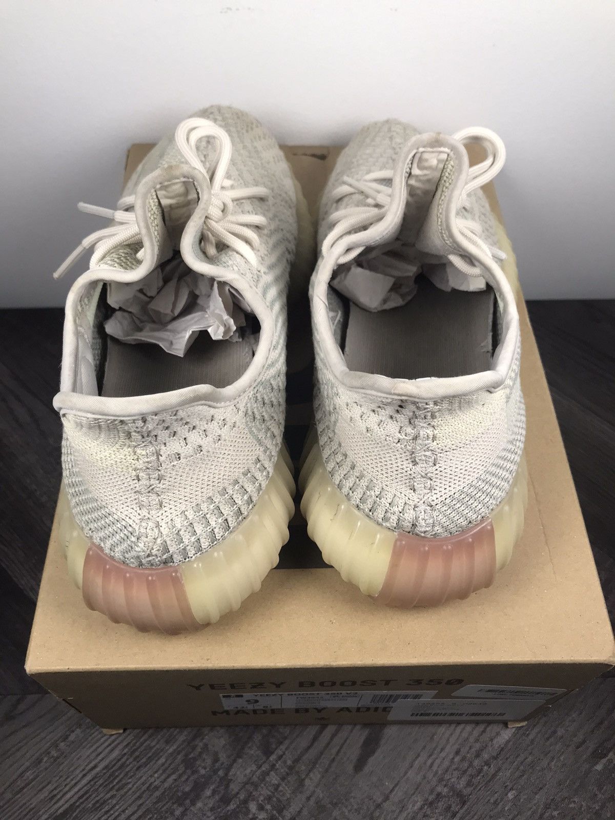 Adidas × Kanye West Adidas Yeezy Boost 350 V2 Citrin Non Reflective Size US 9 / EU 42 - 3 Thumbnail