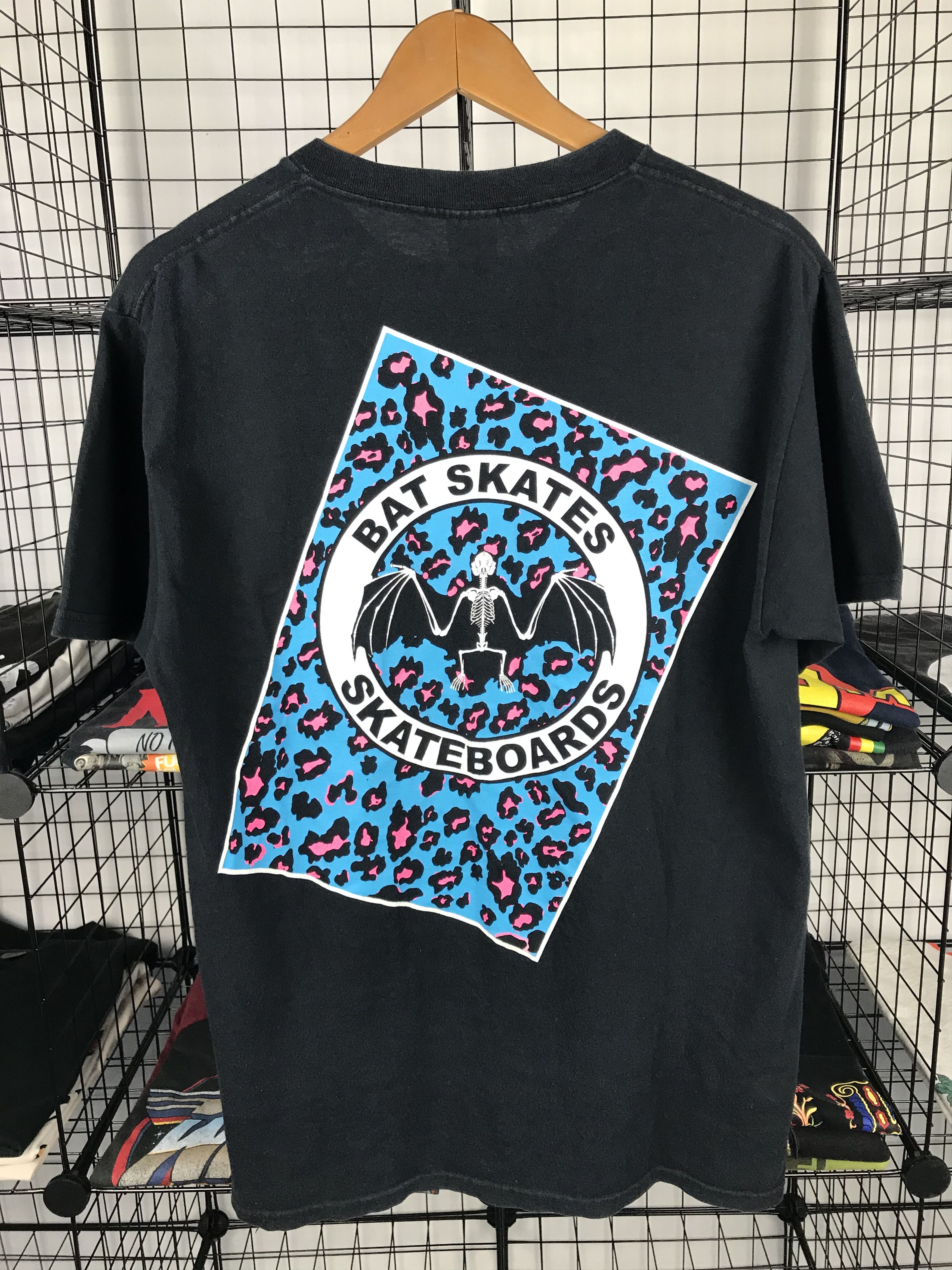 Japanese Brand × Welcome Skateboards Vintage Bat Skates Skateboards Size US L / EU 52-54 / 3 - 1 Thumbnail