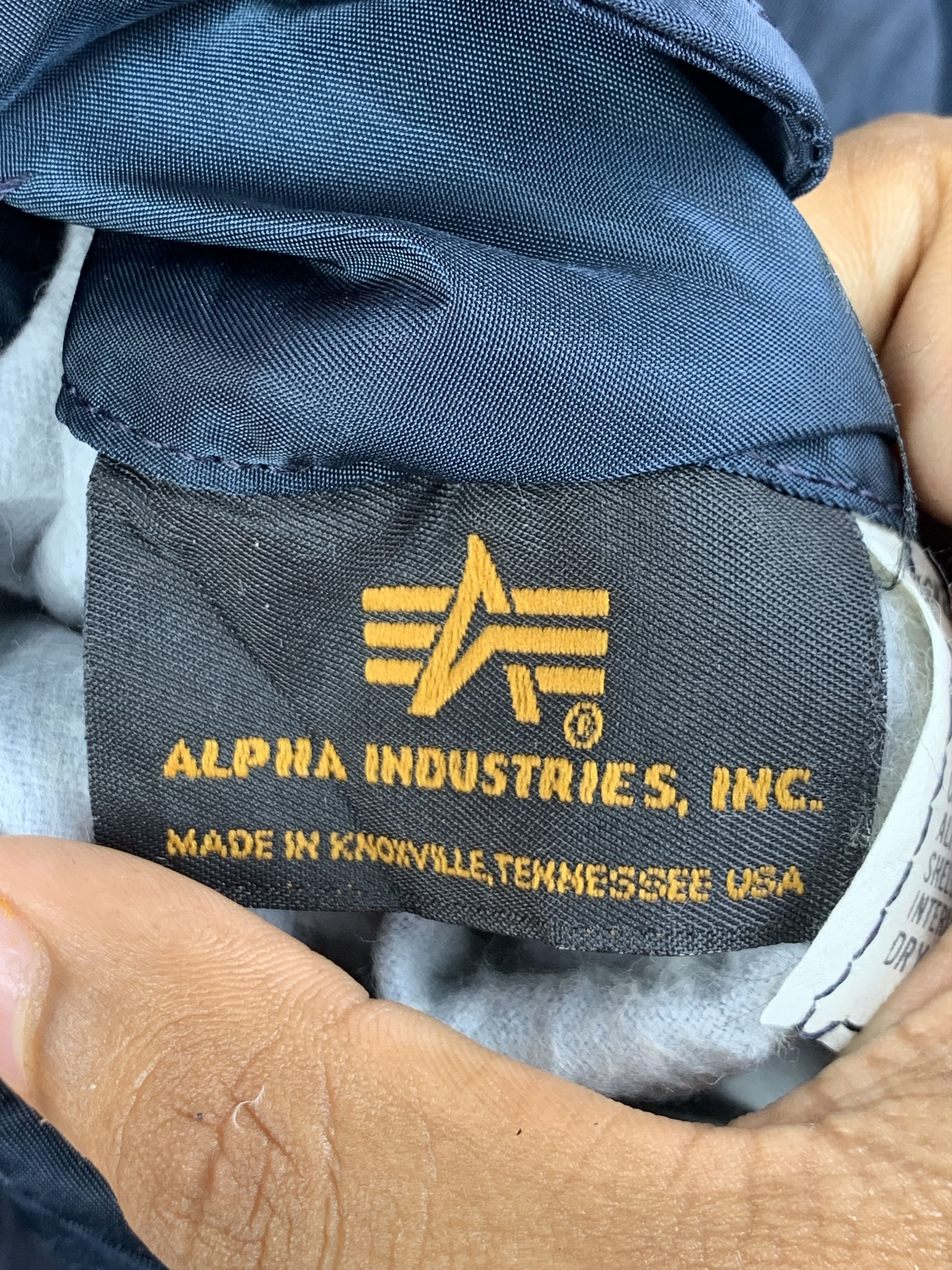 Alpha Industries Vintage ALPHA INDUSTRIES Reversible Bomber Jacket Size US M / EU 48-50 / 2 - 10 Thumbnail