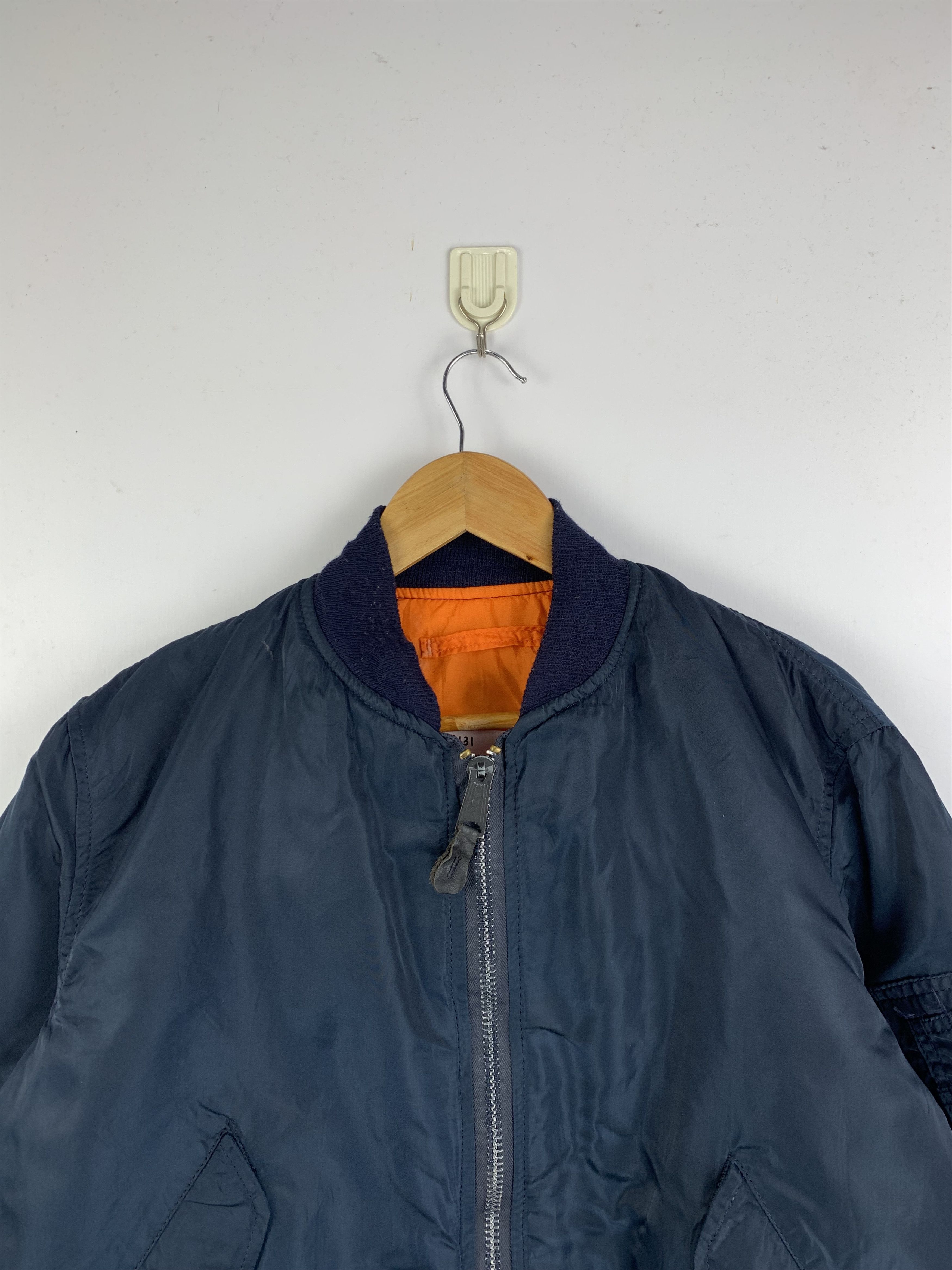 Alpha Industries Vintage ALPHA INDUSTRIES Reversible Bomber Jacket Size US M / EU 48-50 / 2 - 3 Thumbnail