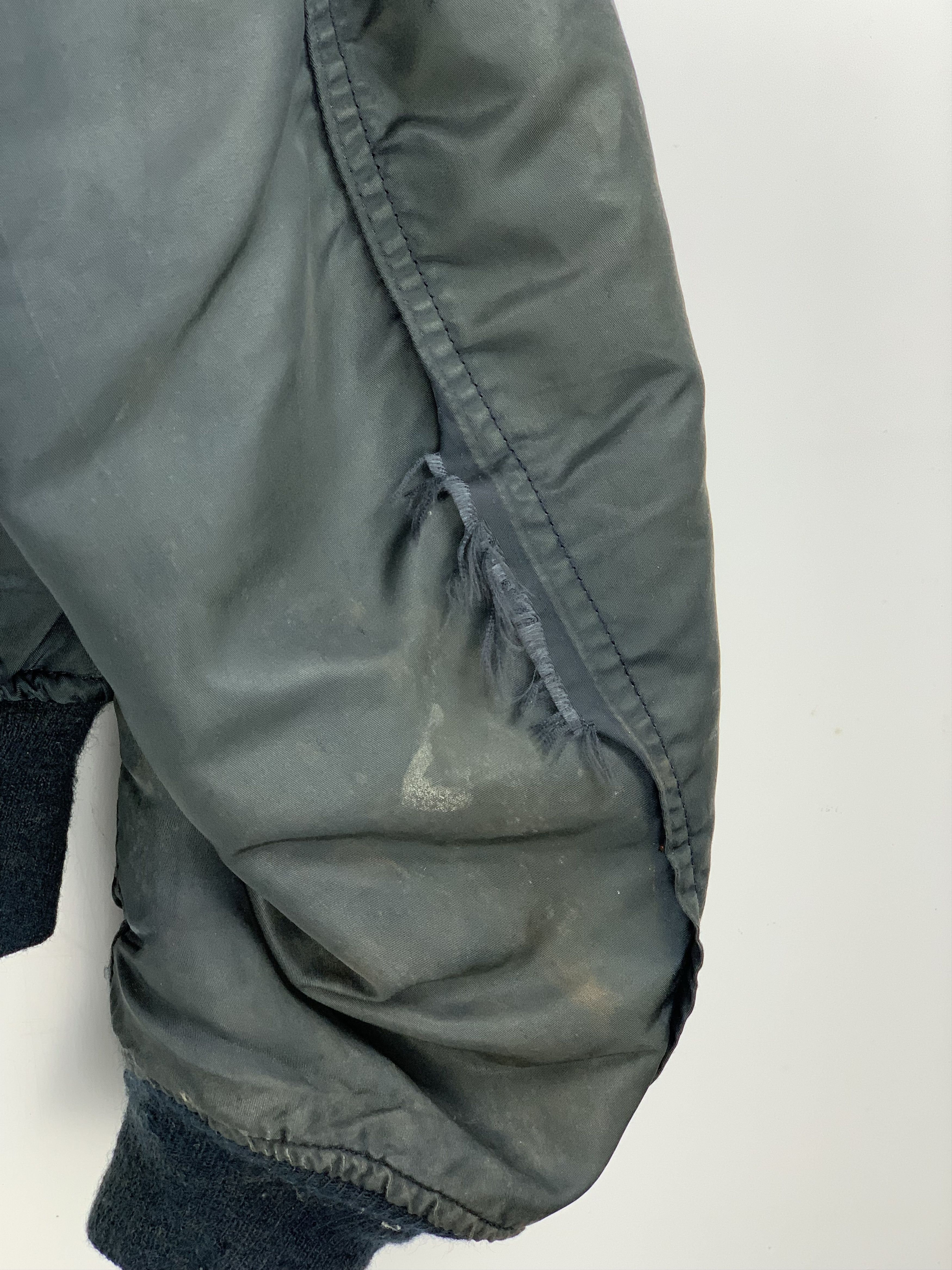 Japanese Brand Vintage Rare Japanese Military MA-1 Bomber Jacket Size US XL / EU 56 / 4 - 14 Thumbnail
