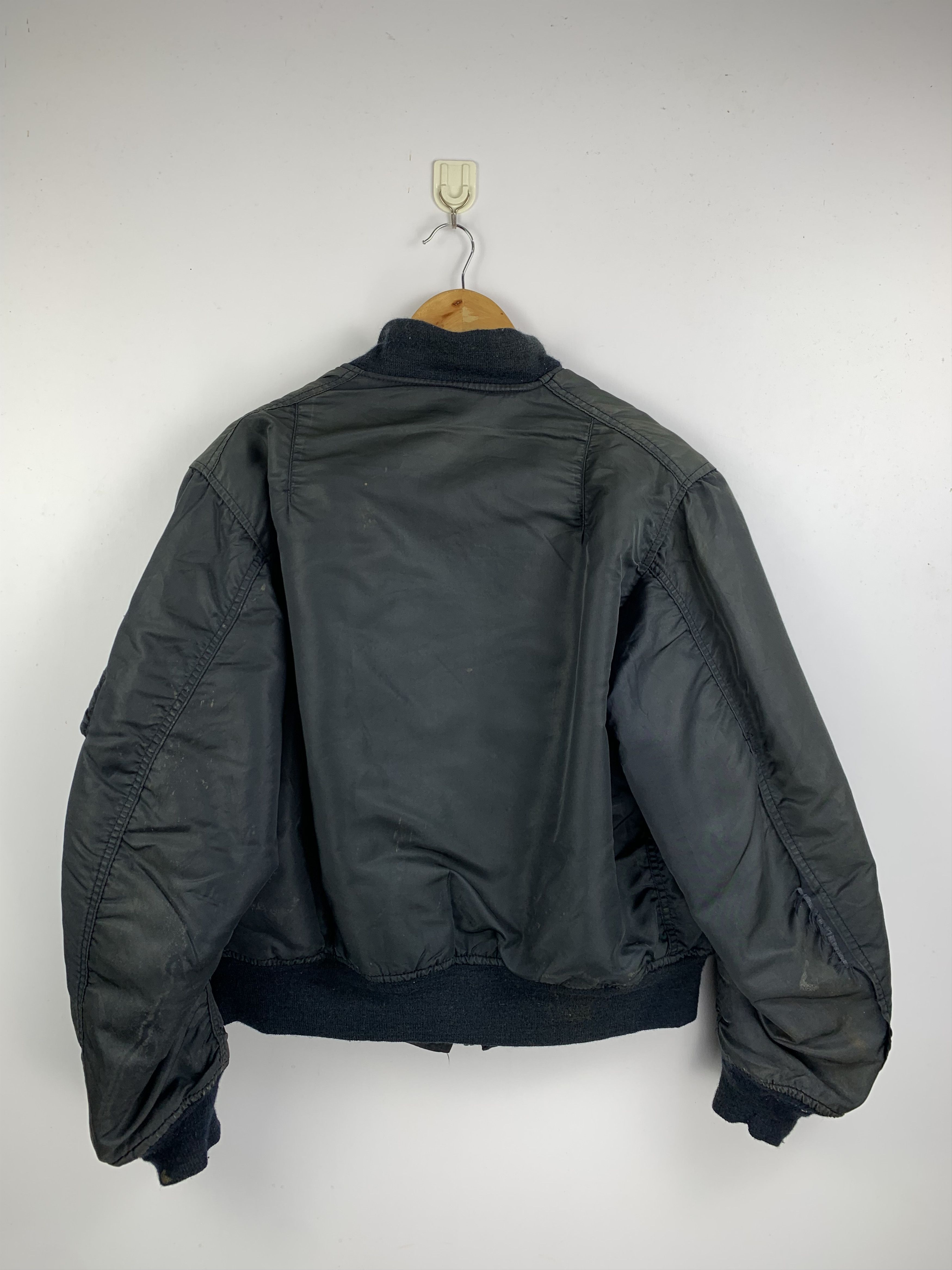 Japanese Brand Vintage Rare Japanese Military MA-1 Bomber Jacket Size US XL / EU 56 / 4 - 3 Thumbnail