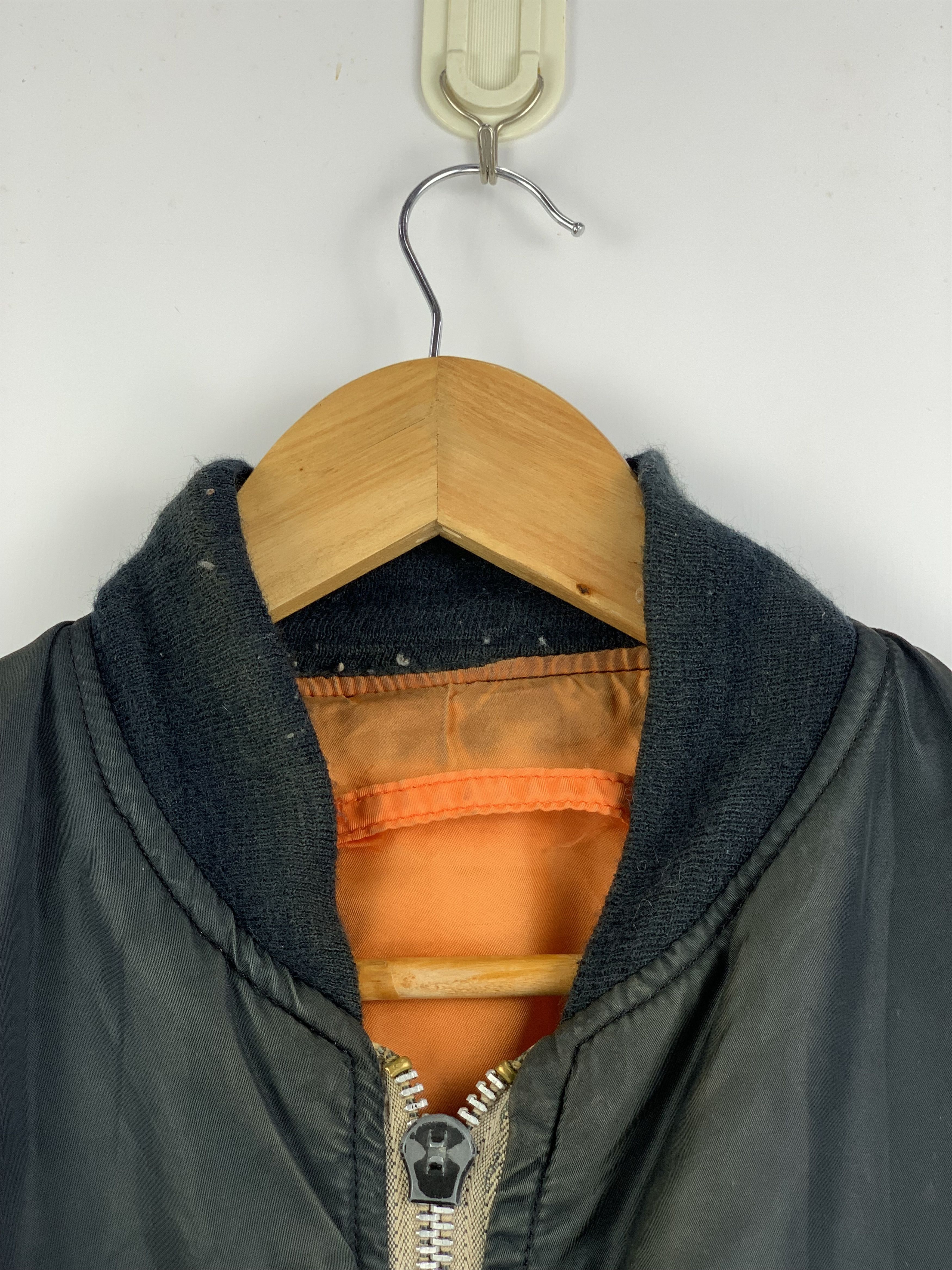 Japanese Brand Vintage Rare Japanese Military MA-1 Bomber Jacket Size US XL / EU 56 / 4 - 4 Thumbnail