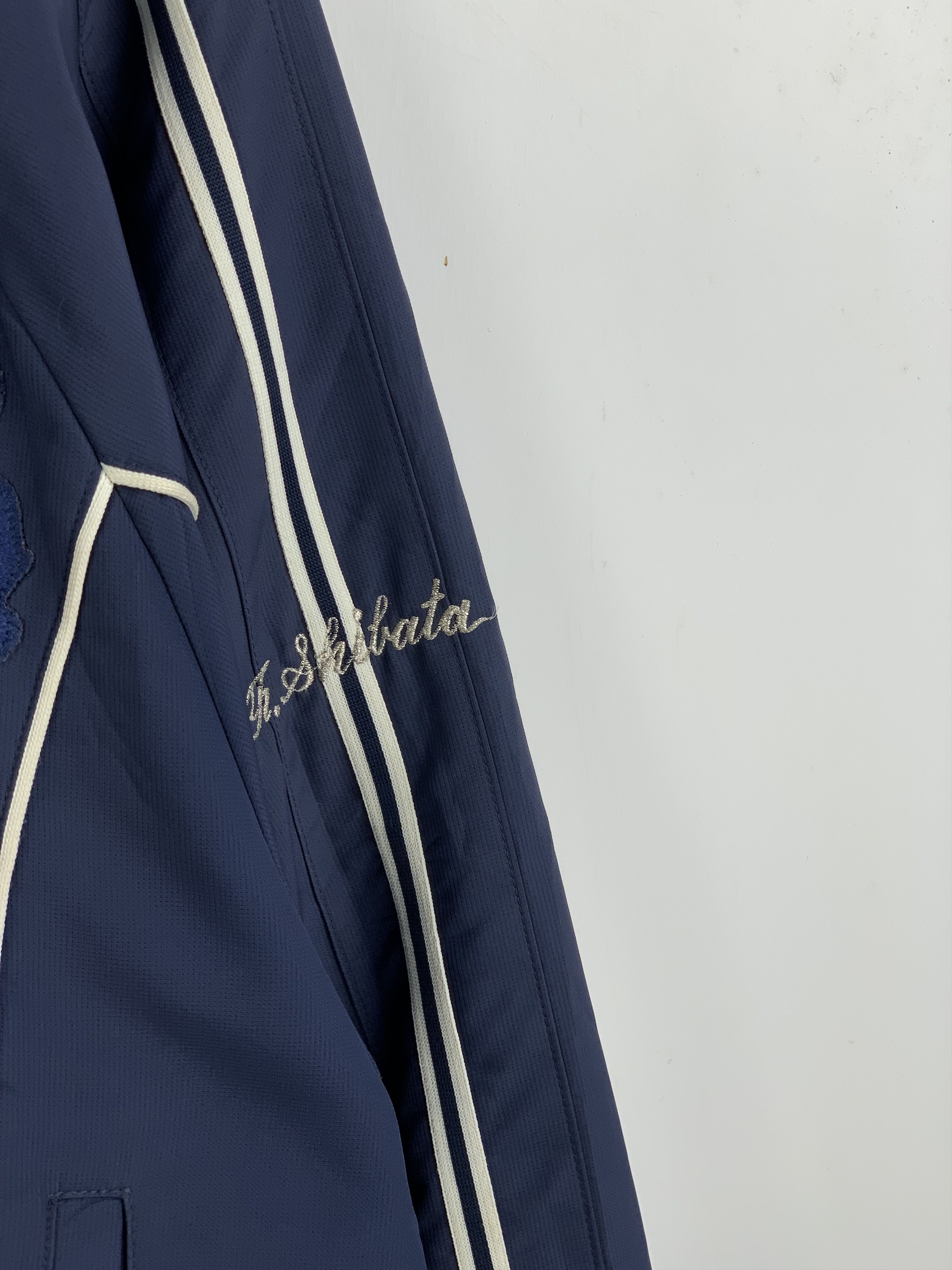 Mizuno Vintage Mizuno Minami Zip Up Sportwear Jacket Size US L / EU 52-54 / 3 - 8 Thumbnail