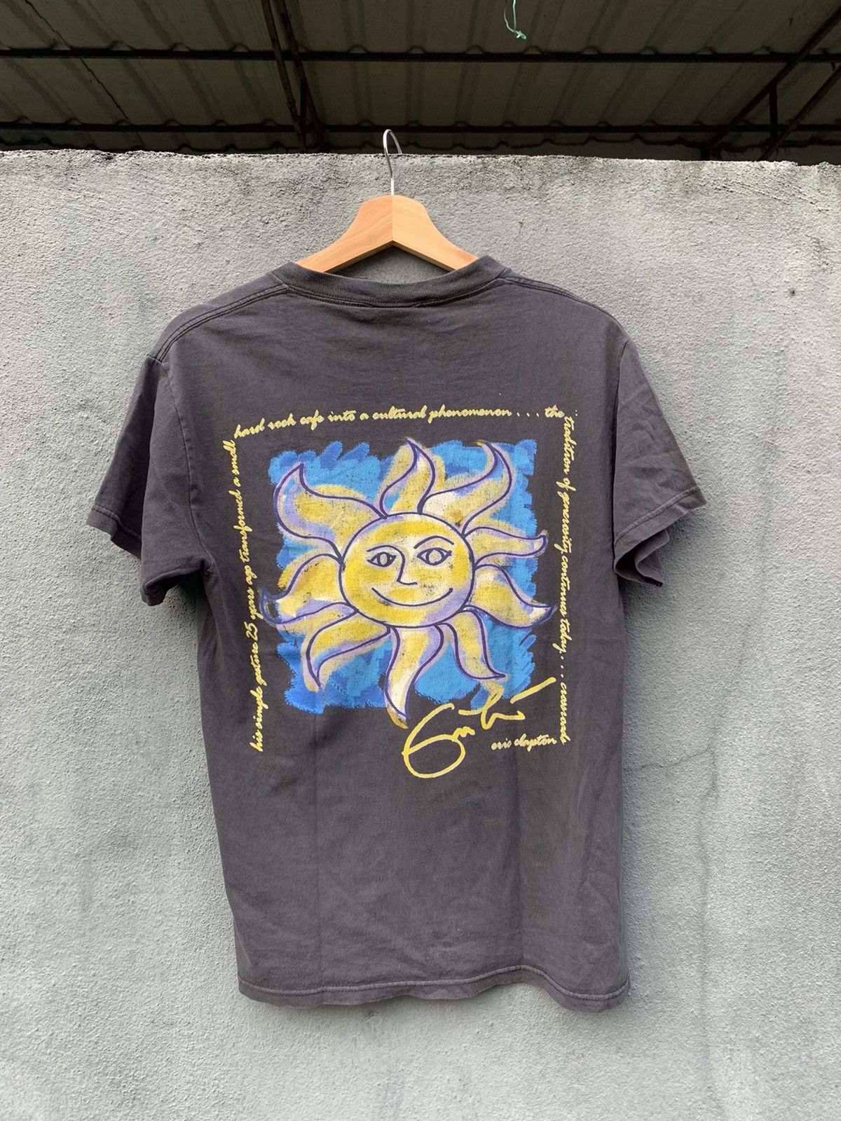 Vintage Vintage THRASHED HARD ROCK CAFE Sun Faded GATLINBURG T-Shirt Size US S / EU 44-46 / 1 - 3 Thumbnail