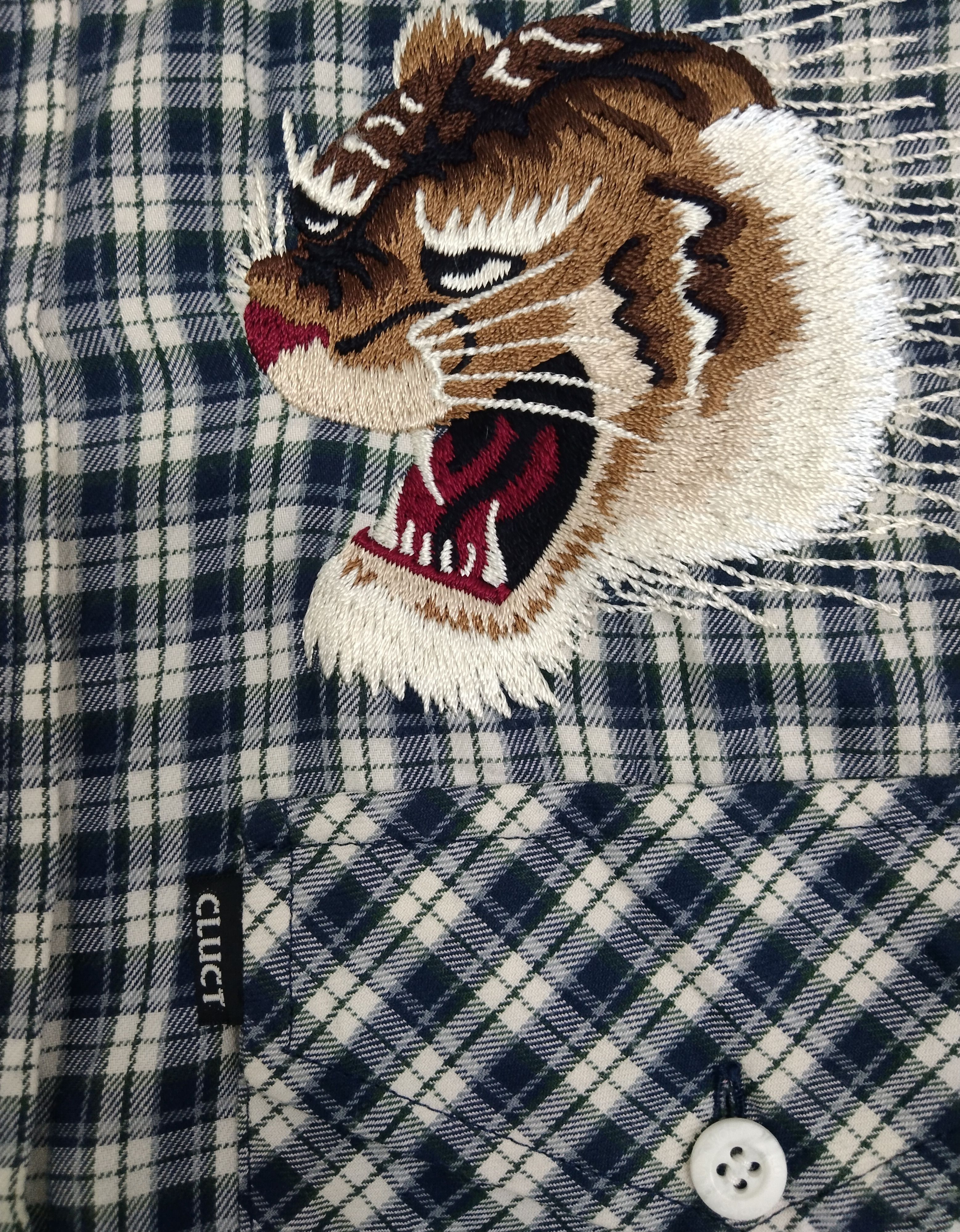 Other CLUCT WORK EMBROIDED 2 TIGER BUTTON UP SHIRT Size US L / EU 52-54 / 3 - 6 Thumbnail