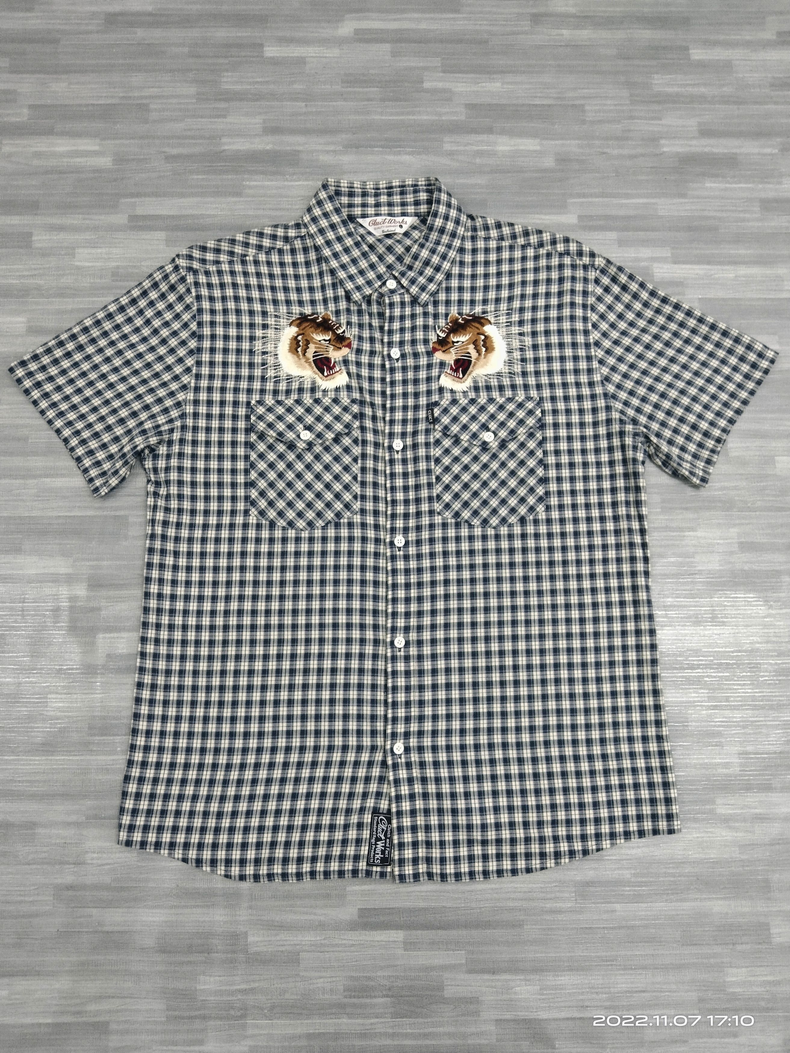 Other CLUCT WORK EMBROIDED 2 TIGER BUTTON UP SHIRT Size US L / EU 52-54 / 3 - 2 Thumbnail