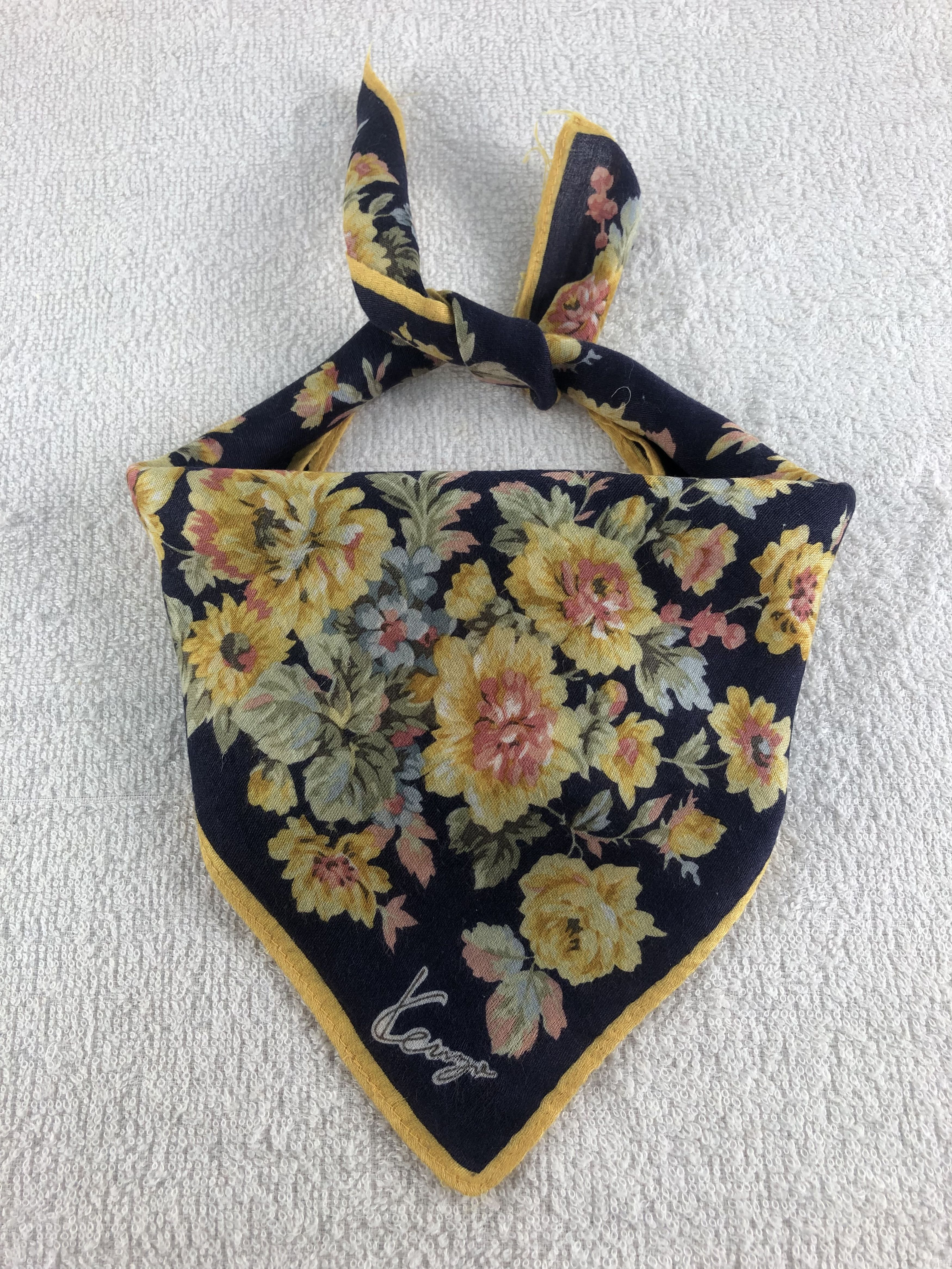 Kenzo Kenzo Handkerchief / Bandana / Neckerchief C050 Size ONE SIZE - 1 Thumbnail