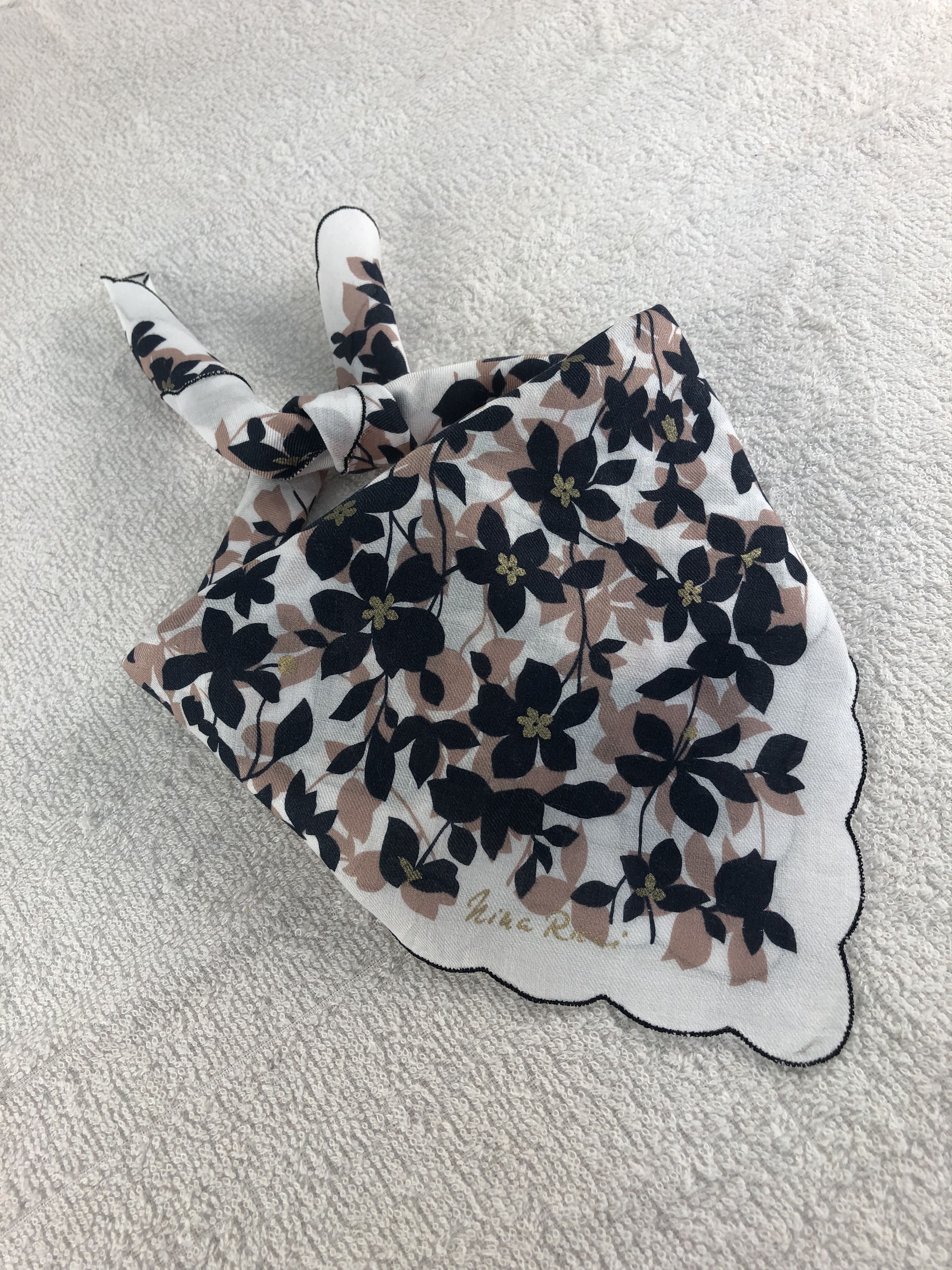 Nina Ricci Nina Ricci Floral Handkerchief / Bandana / Neckerchief C052 Size ONE SIZE - 2 Thumbnail