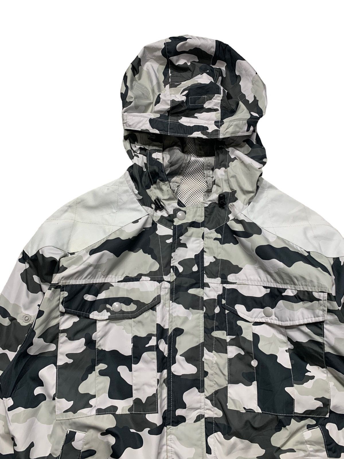 Japanese Brand Rare Japanese Brand Camo Windbreaker Jacket Worker Light Size US L / EU 52-54 / 3 - 5 Thumbnail