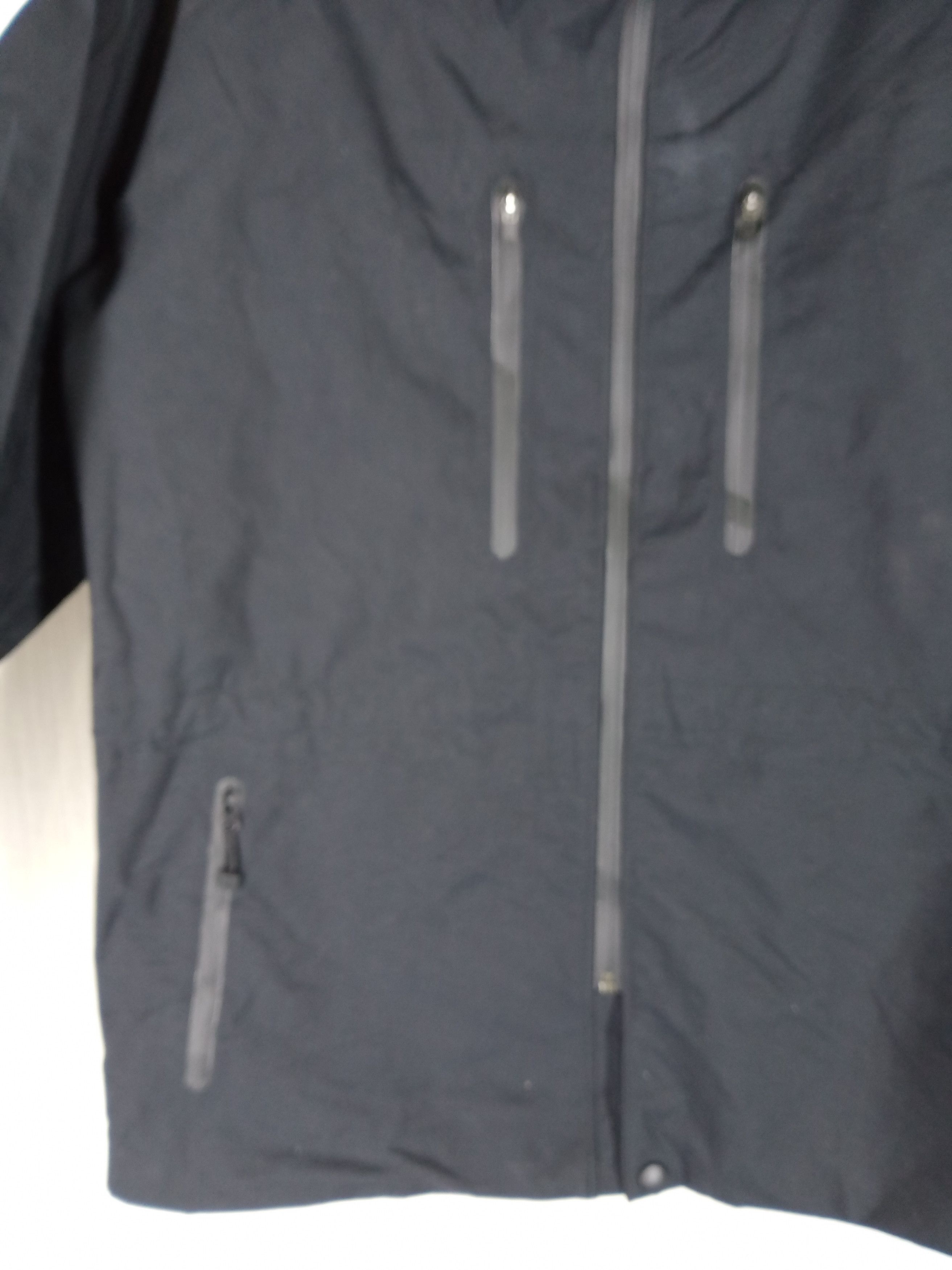 Uniqlo Waterproof Black Jacket Size US M / EU 48-50 / 2 - 9 Thumbnail