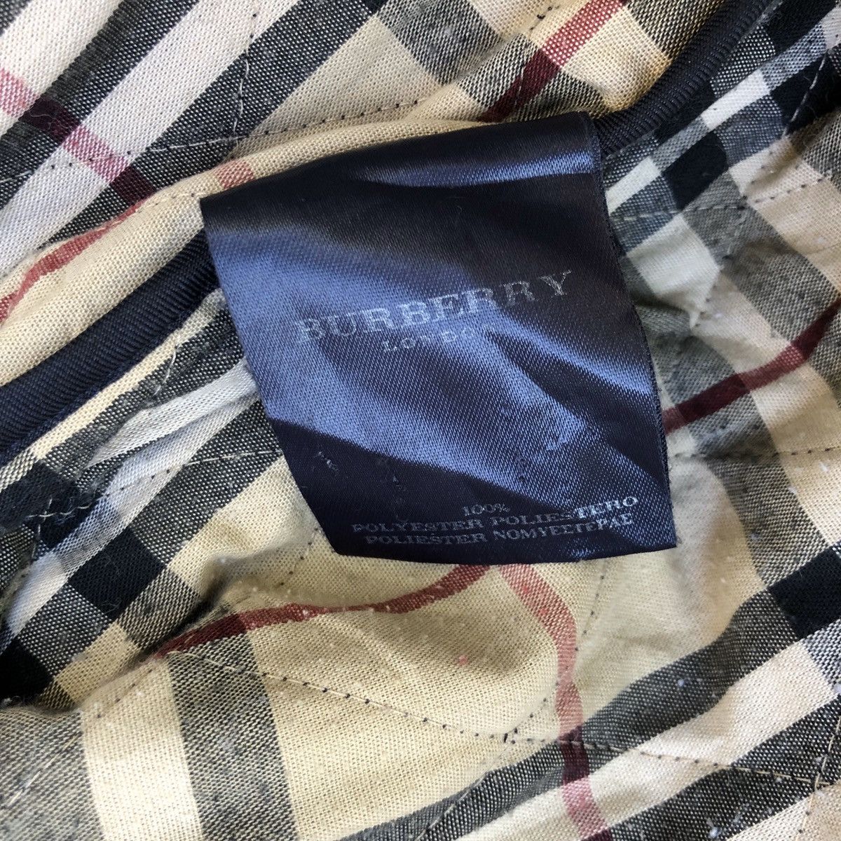 Burberry 🔥BURBERRY Quilted Nova Check Jacket Size US L / EU 52-54 / 3 - 15 Thumbnail