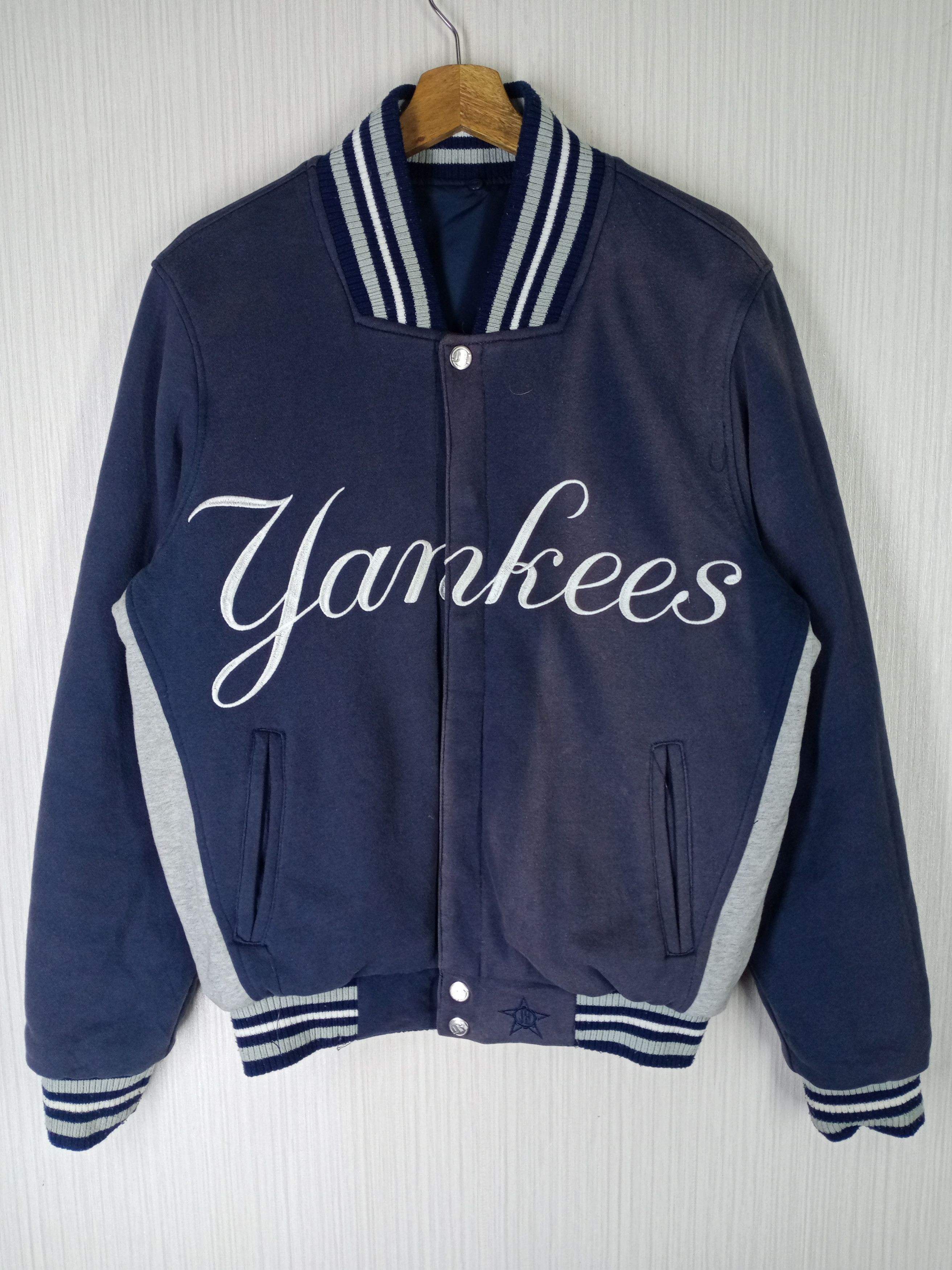 New York Yankees Vintage New York Yankees Varsity Jacket Reversible Size US M / EU 48-50 / 2 - 3 Thumbnail