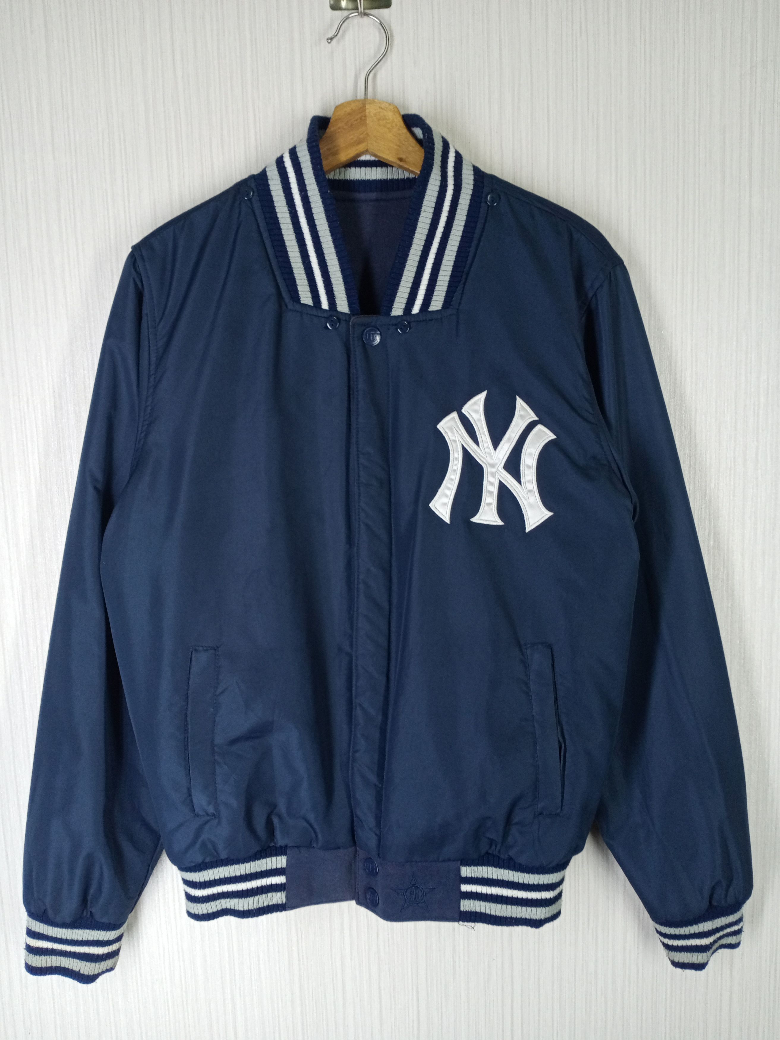 New York Yankees Vintage New York Yankees Varsity Jacket Reversible Size US M / EU 48-50 / 2 - 2 Thumbnail
