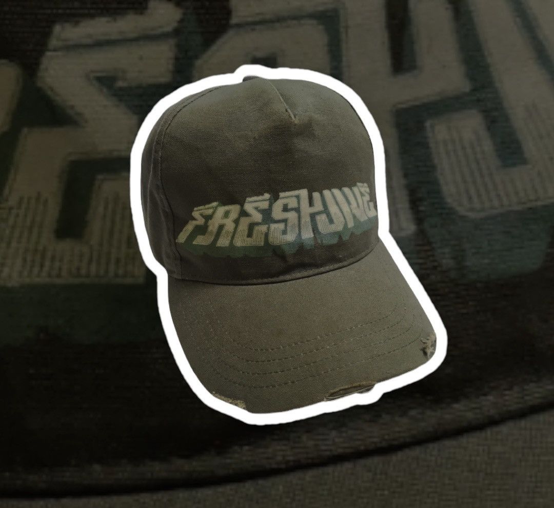 Freshjive × Hook-Ups × Vintage VINTAGE 90'S FRESHJIVE RIPPED BRIM STRAPBACK Size ONE SIZE - 1 Thumbnail