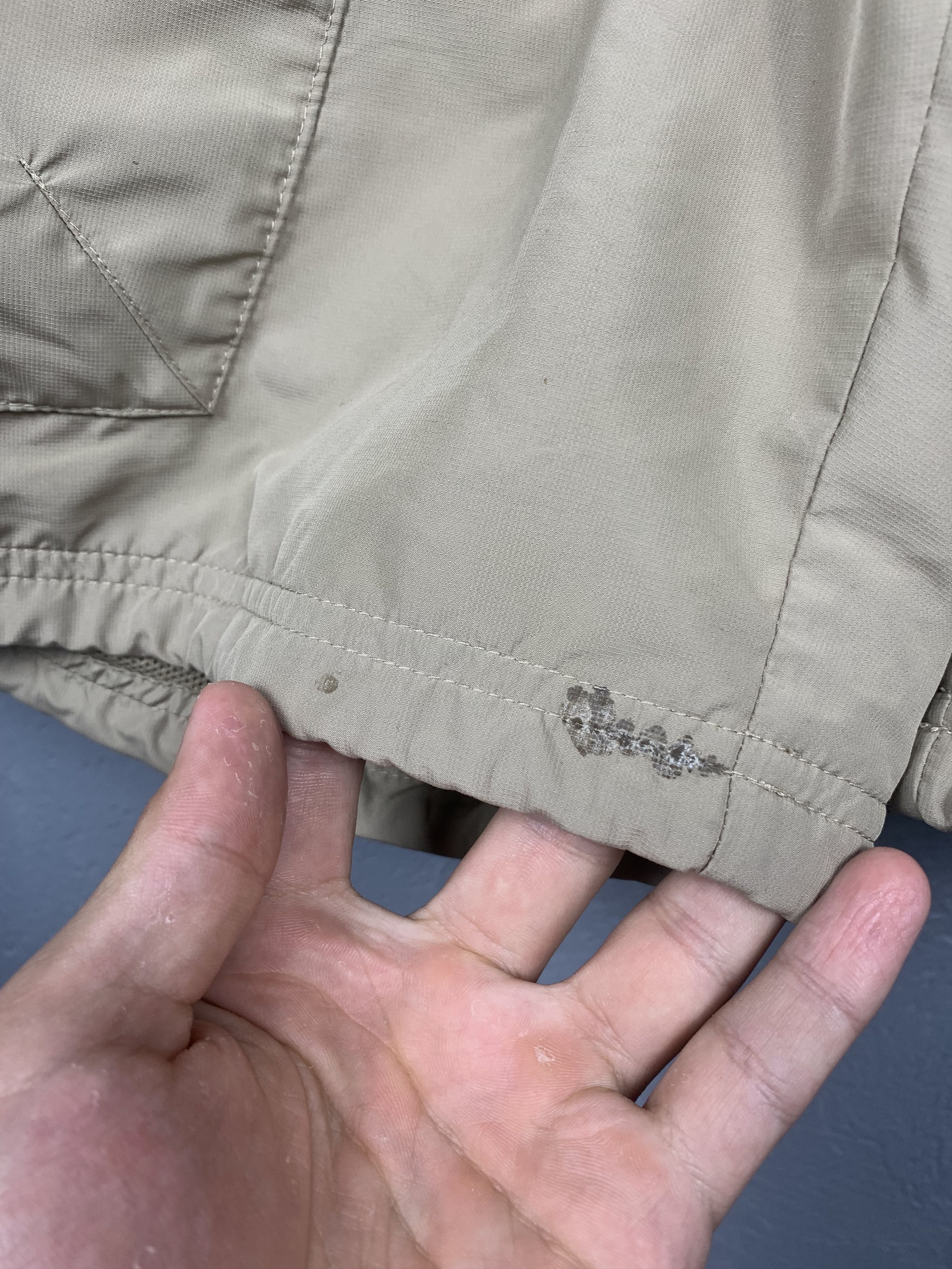 Nike Nike Vintage Mens NYLON Cargo Shorts Y2K Size US 36 / EU 52 - 3 Thumbnail