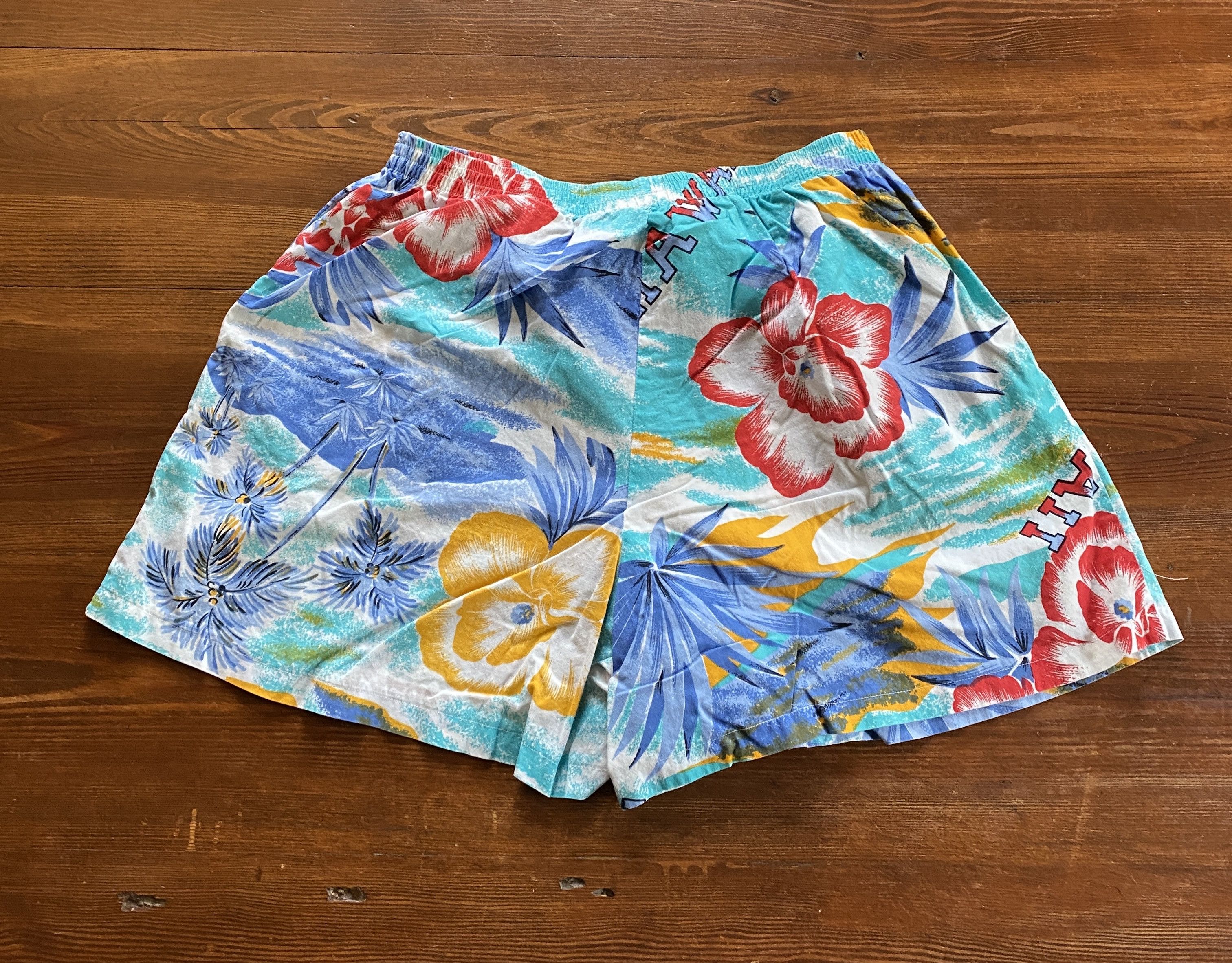 Vintage Vintage 90's Crazy Horse Hawaiian Shorts Size US 36 / EU 52 - 12 Thumbnail