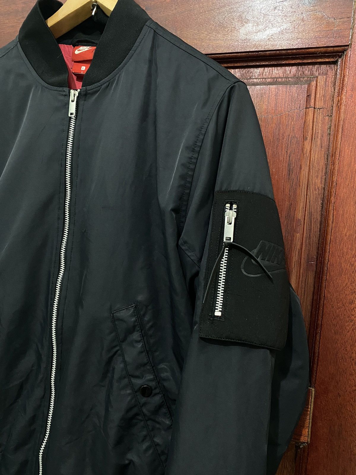 Nike Nike Air Max Nsw Syn Bomber Jacket Woven Black Size US L / EU 52-54 / 3 - 4 Thumbnail
