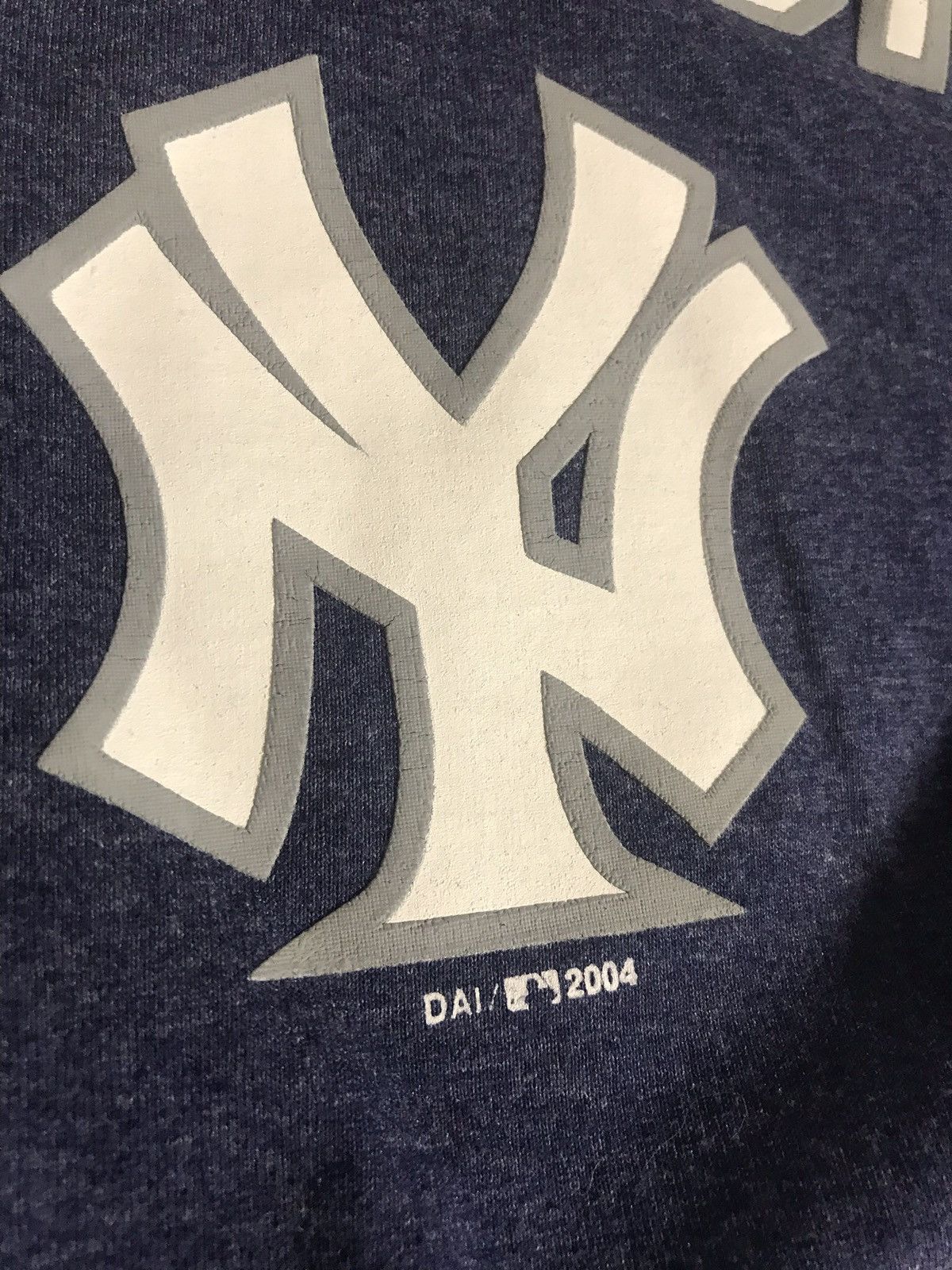 Vintage 2004 Vintage New York Yankees Dynasty t-shirt Size US M / EU 48-50 / 2 - 4 Thumbnail