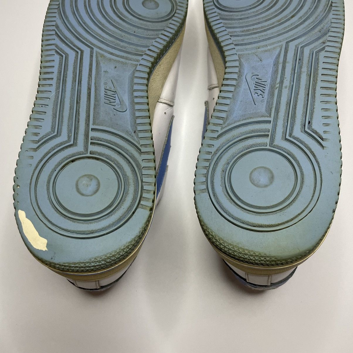 Nike 2009 Nike Air Force 1 07 “University Blue” Size US 13 / EU 46 - 21 Thumbnail