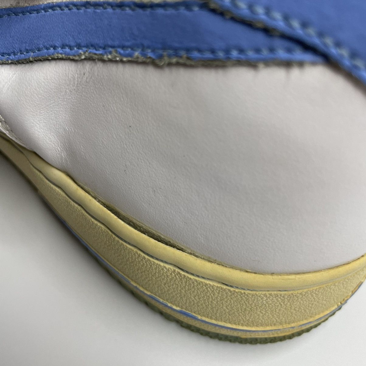 Nike 2009 Nike Air Force 1 07 “University Blue” Size US 13 / EU 46 - 16 Thumbnail