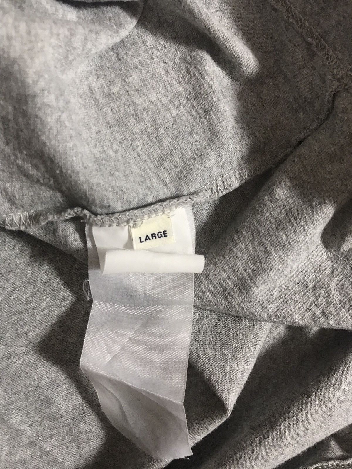 Guess Rare Vintage Guess t-shirt Size US M / EU 48-50 / 2 - 7 Thumbnail