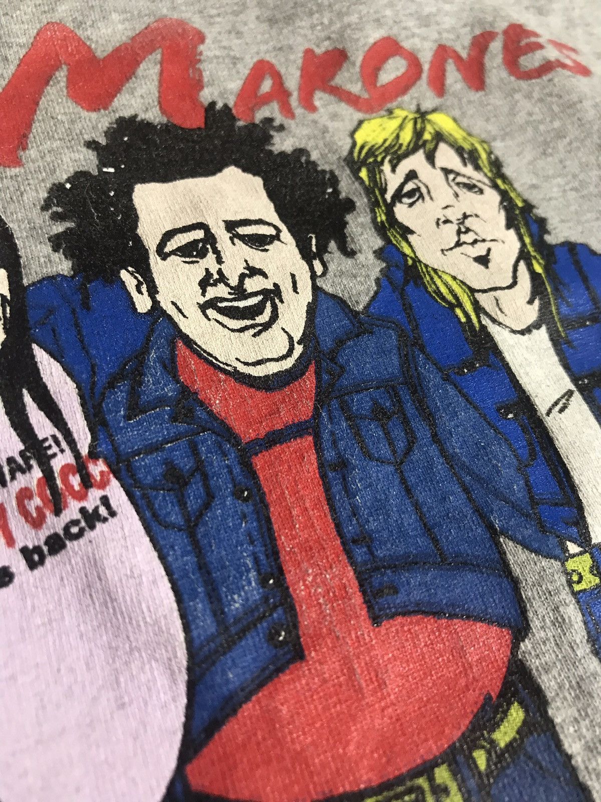 Guess Rare Vintage Guess t-shirt Size US M / EU 48-50 / 2 - 5 Thumbnail