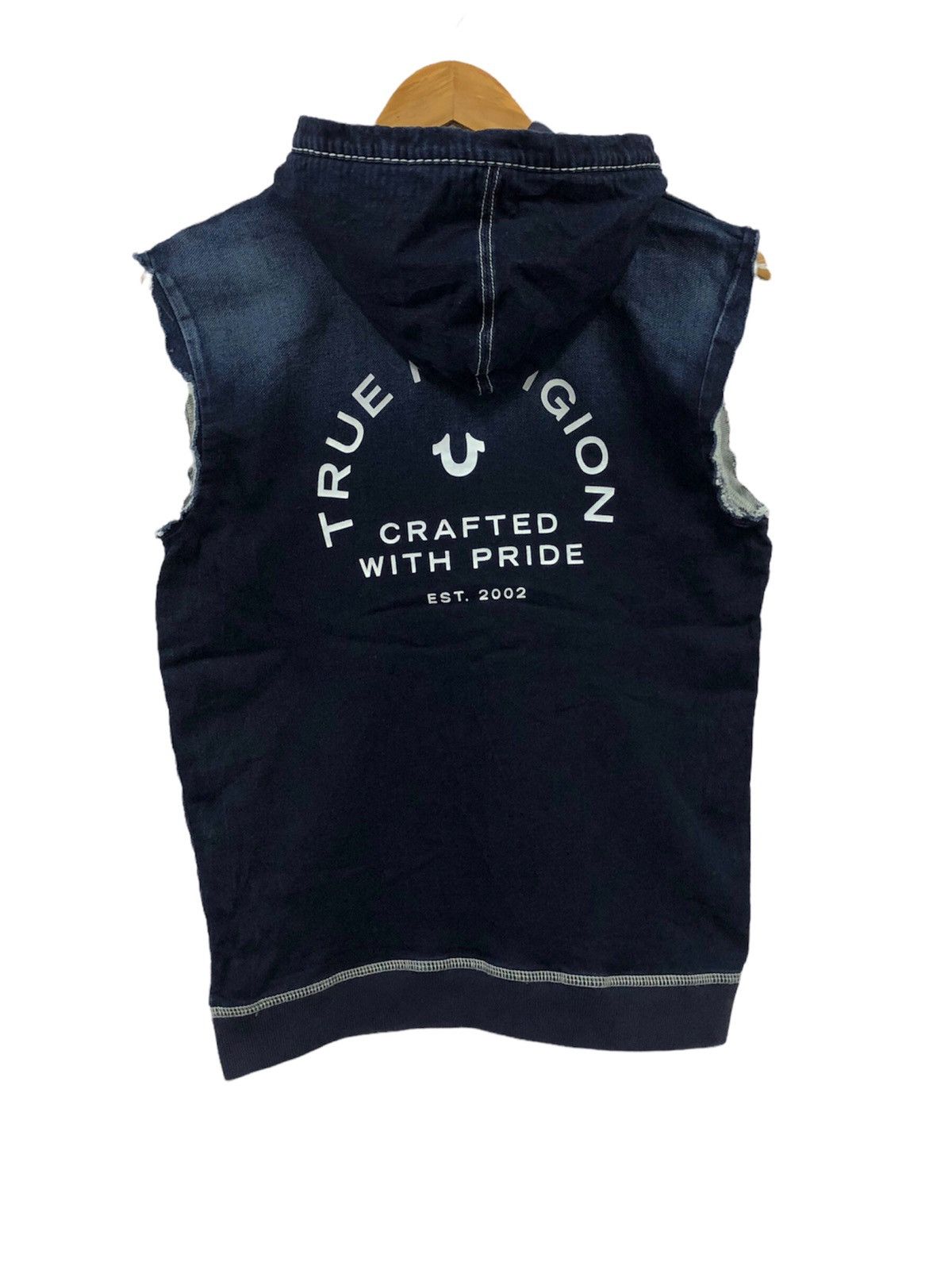 True Religion 00’s TRUE RELIGION sleeveless denim zipper hoodie Size US M / EU 48-50 / 2 - 11 Thumbnail