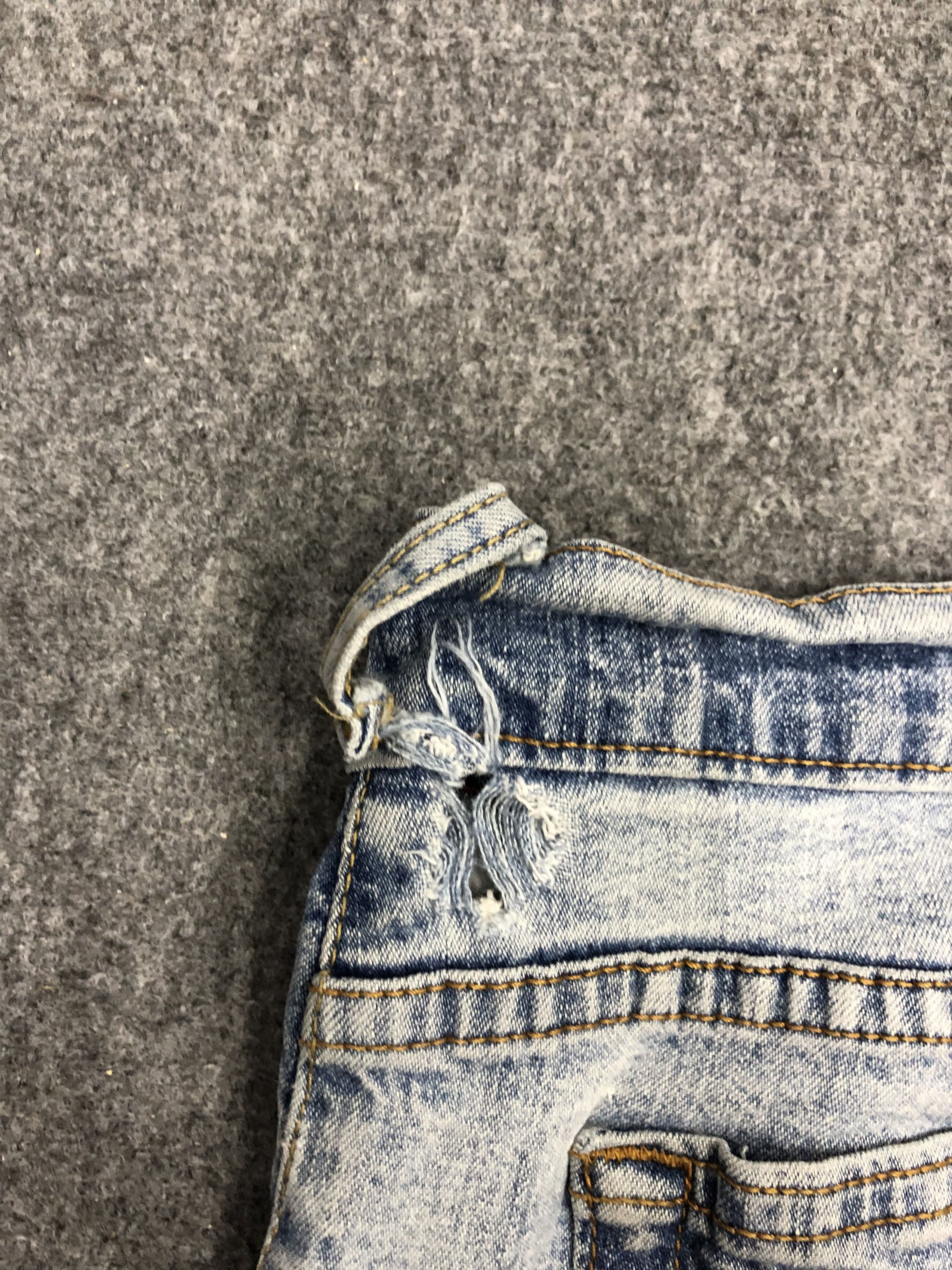 Levi's × Vintage Vintage Levis 550 Light Wash Jeans DP1252 Size US 34 / EU 50 - 13 Thumbnail