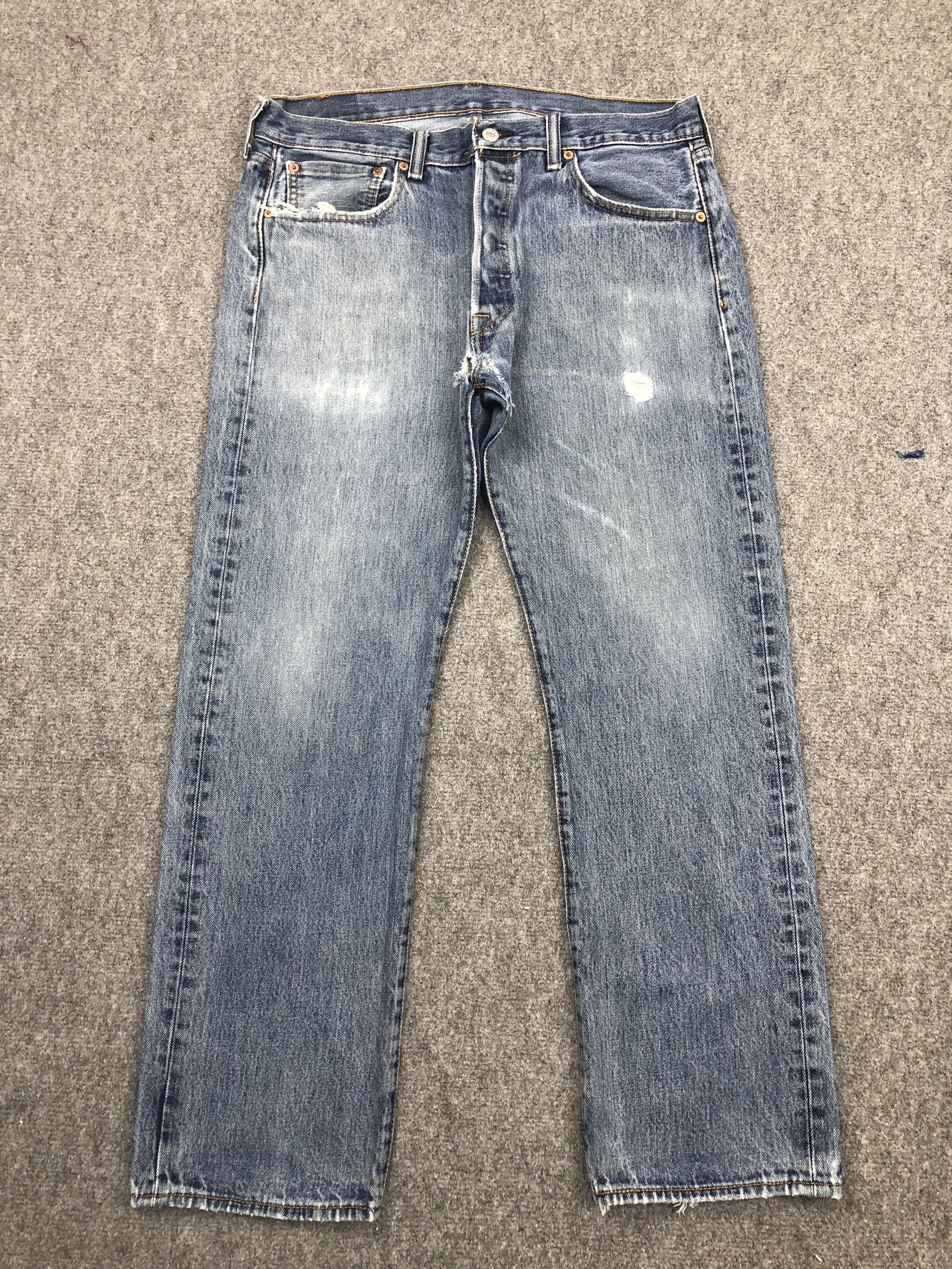 Levi's Vintage Levis 501 Jeans DP1549 Size US 34 / EU 50 - 1 Thumbnail
