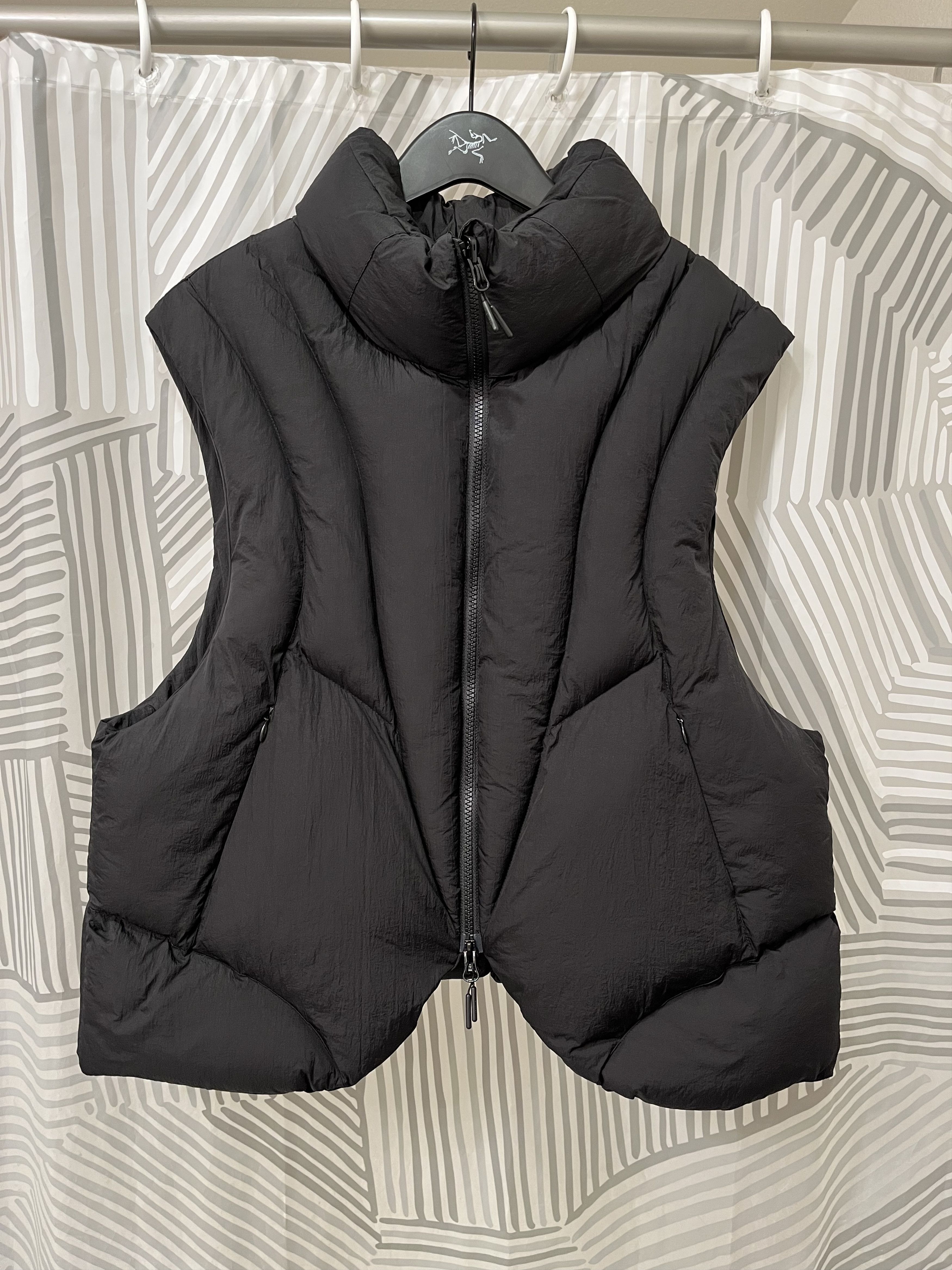 image of Hyein Seo Reversible Padded Vest in Black, Men's (Size Medium)