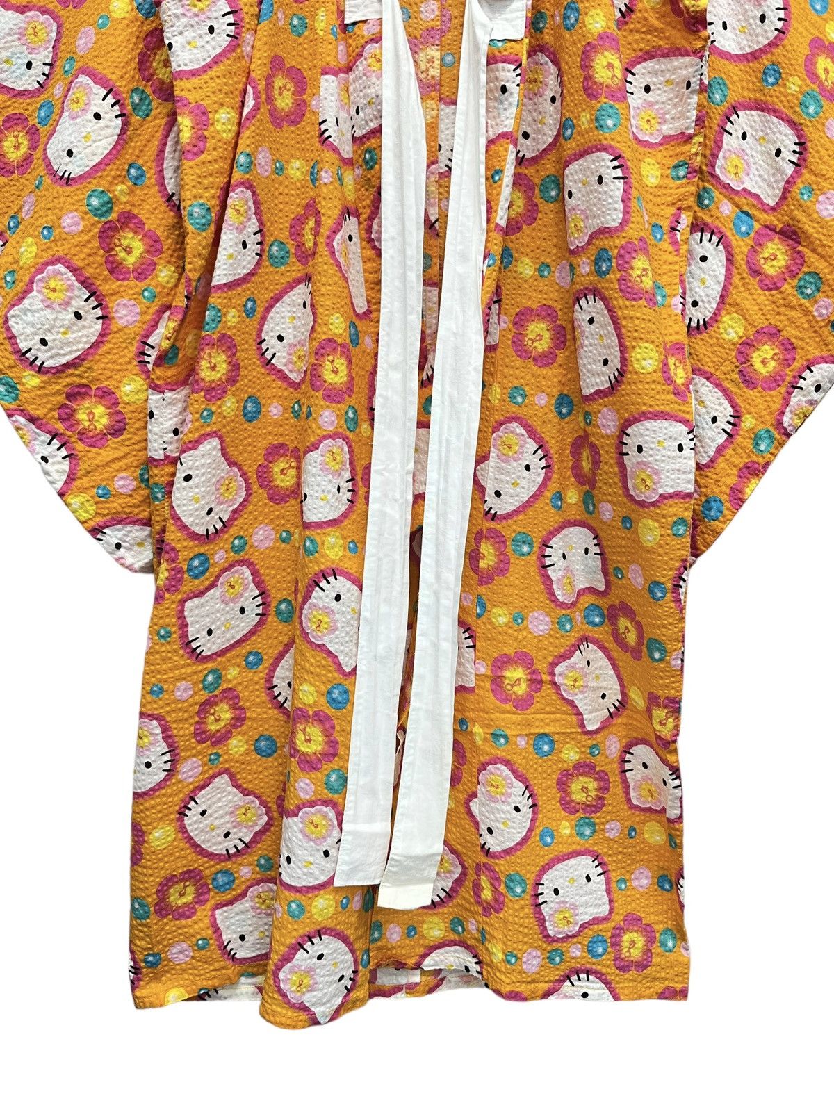 Cartoon Network RARE🔥90’s SANRIO HELLO KITTY SUGARLAND Light Cotton Kimono Size US M / EU 48-50 / 2 - 4 Thumbnail
