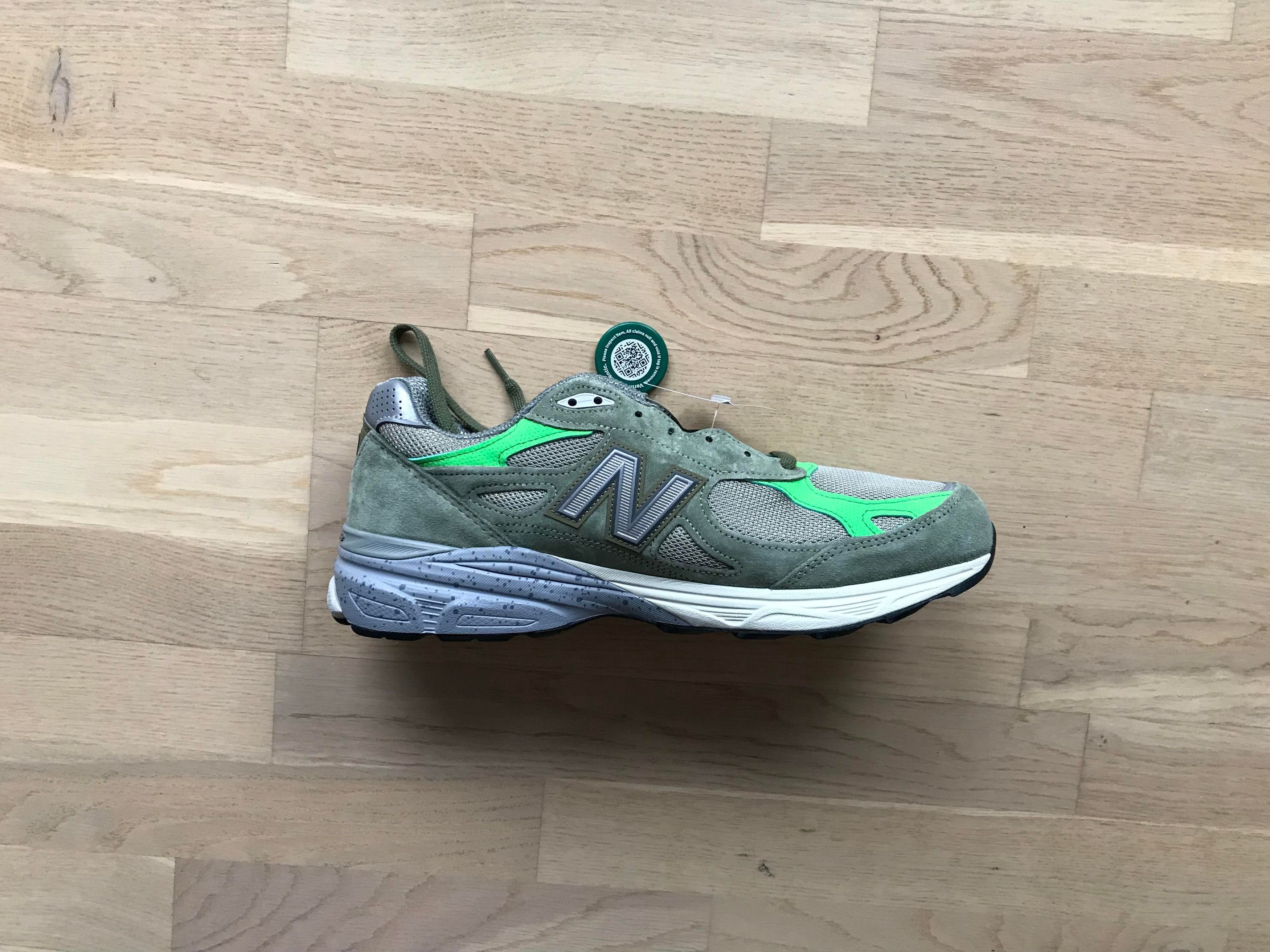 New Balance New Balance x Patta M990PP3 Size US 11.5 / EU 44-45 - 2 Thumbnail