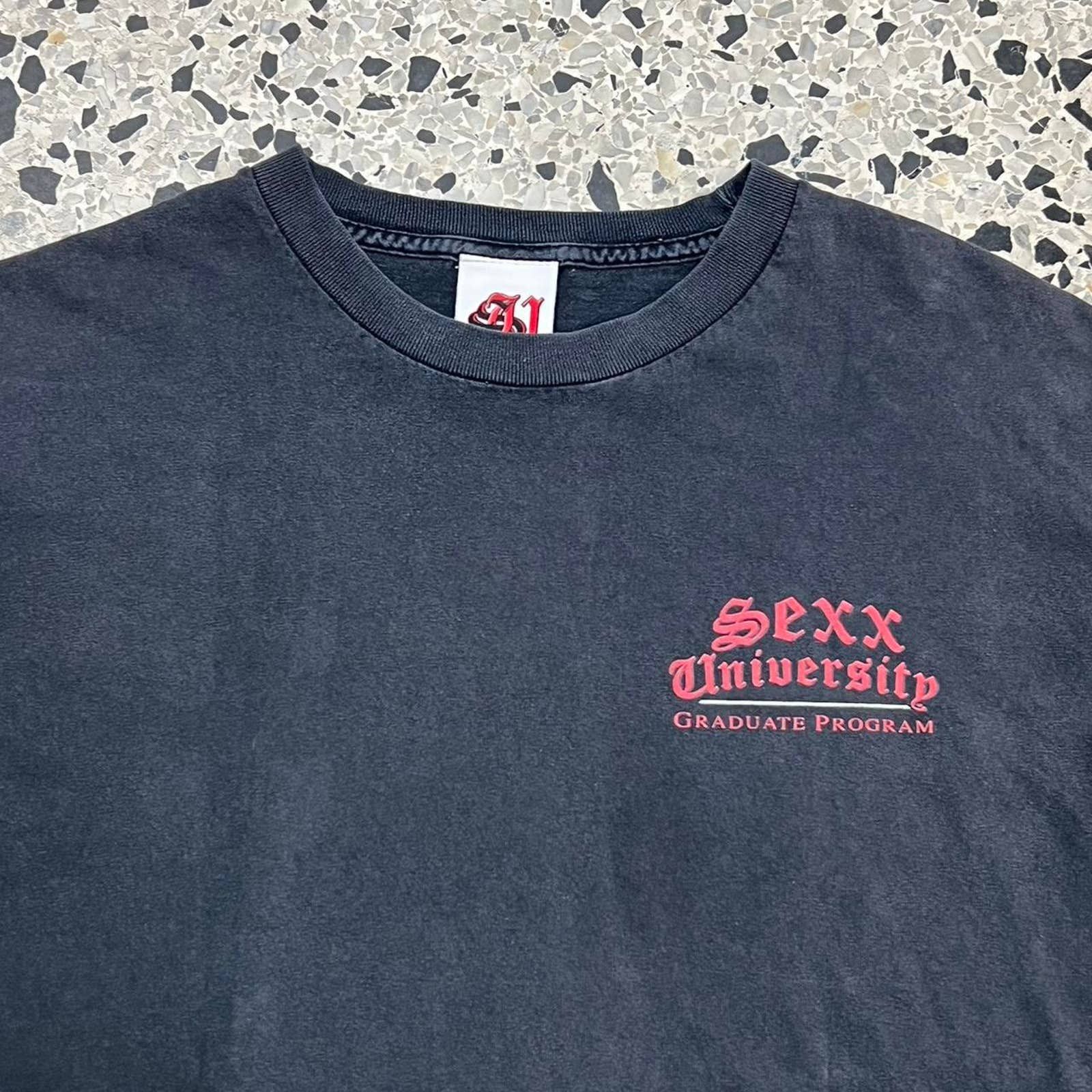 Japanese Brand × Vintage VINTAGE Y2K SEXX UNIVERSITY MAGNA CUM LAUDE TEE Size US XL / EU 56 / 4 - 1 Thumbnail