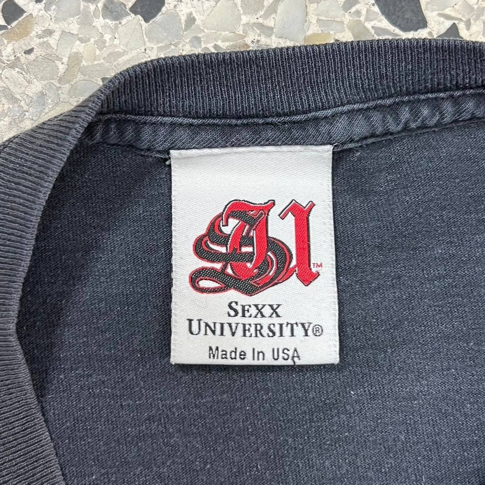 Japanese Brand × Vintage VINTAGE Y2K SEXX UNIVERSITY MAGNA CUM LAUDE TEE Size US XL / EU 56 / 4 - 3 Thumbnail