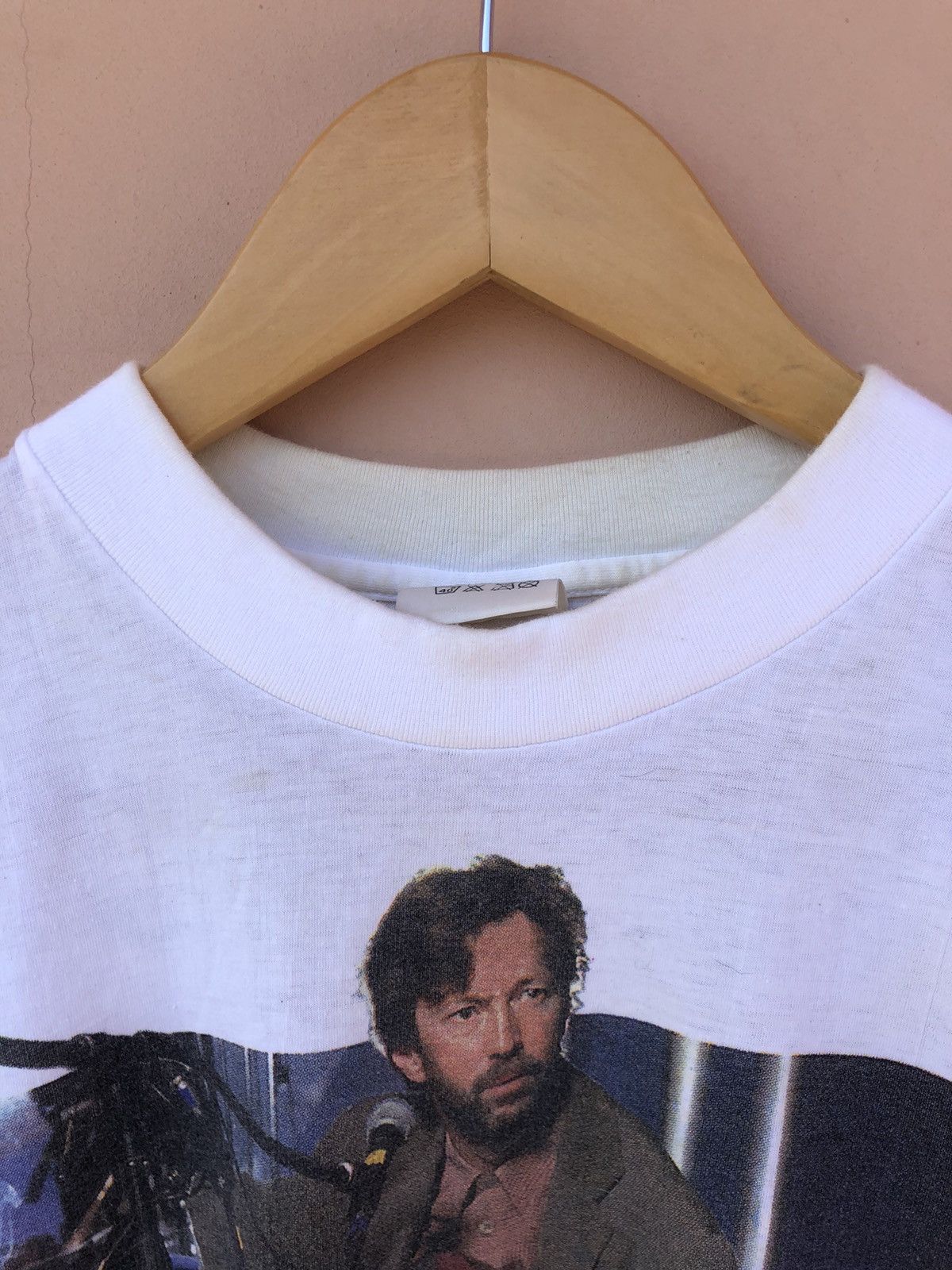 Band Tees Vintage 1992 Eric Clapton Unplugged MTV White Tee Size US L / EU 52-54 / 3 - 12 Thumbnail