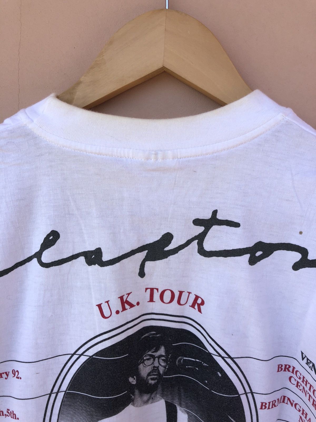 Band Tees Vintage 1992 Eric Clapton Unplugged MTV White Tee Size US L / EU 52-54 / 3 - 16 Thumbnail