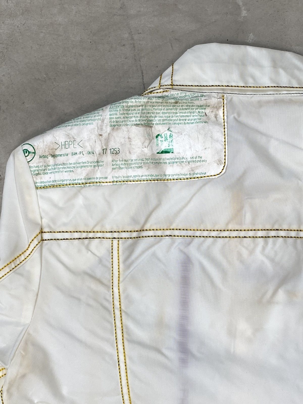 KANGHYUK Kanghyuk Recycled Airbag Velcro Strapped Jacket Size US S / EU 44-46 / 1 - 8 Thumbnail