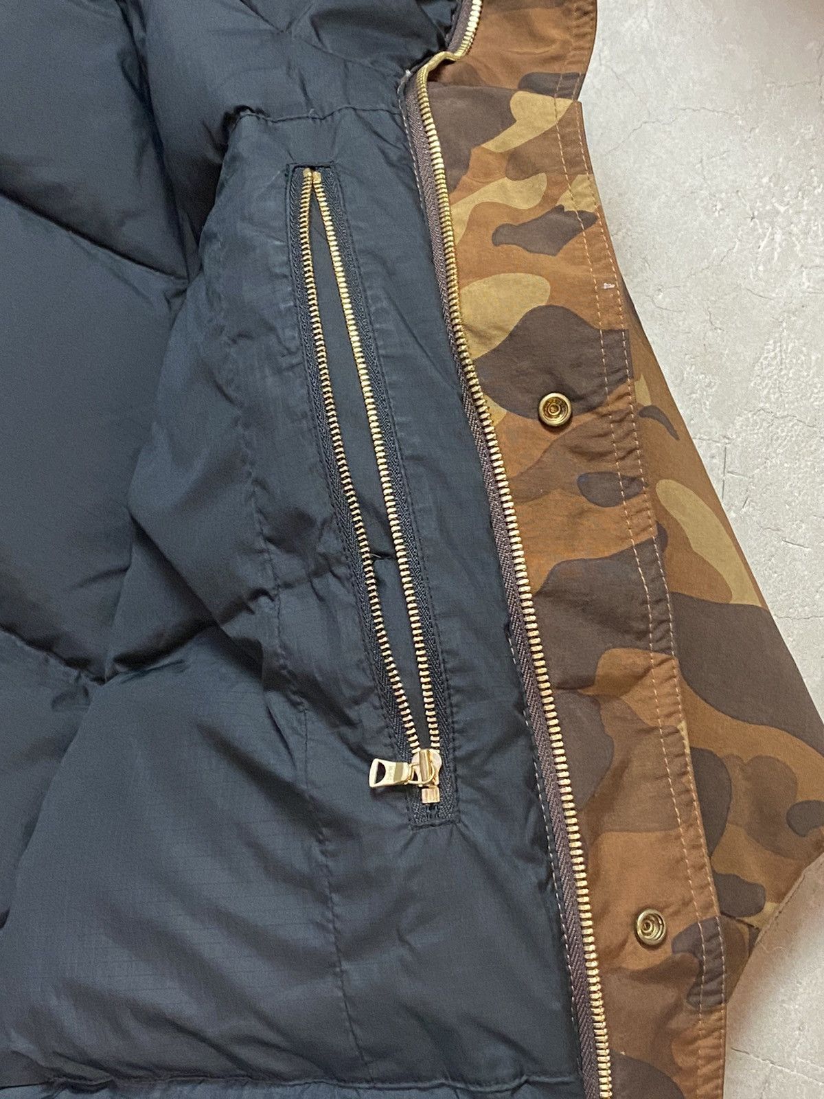 Bape Color Camo Puffer Jacket Size US L / EU 52-54 / 3 - 13 Thumbnail