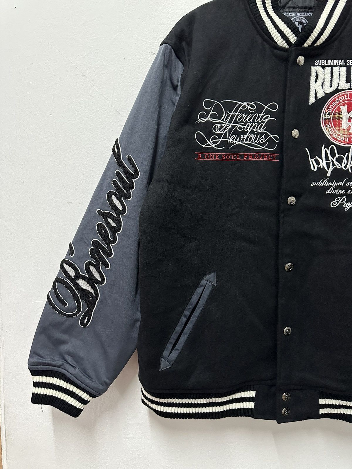 Vintage Vintage B One Soul Project Poem Street Varsity Jacket Size US L / EU 52-54 / 3 - 3 Thumbnail