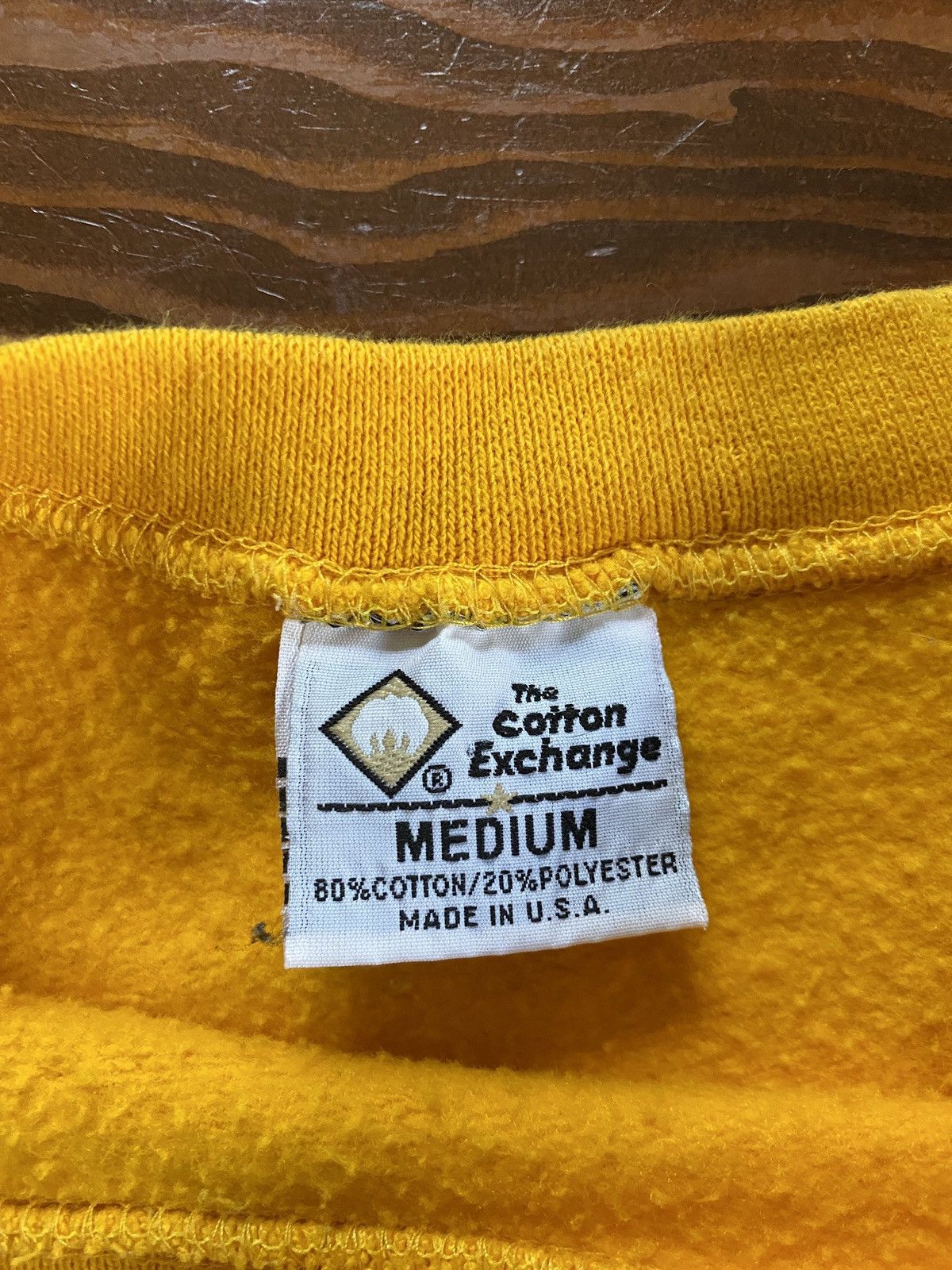 NCAA Vintage Early 90’s Iowa Football Crewneck Sweatshirt Size US M / EU 48-50 / 2 - 4 Thumbnail
