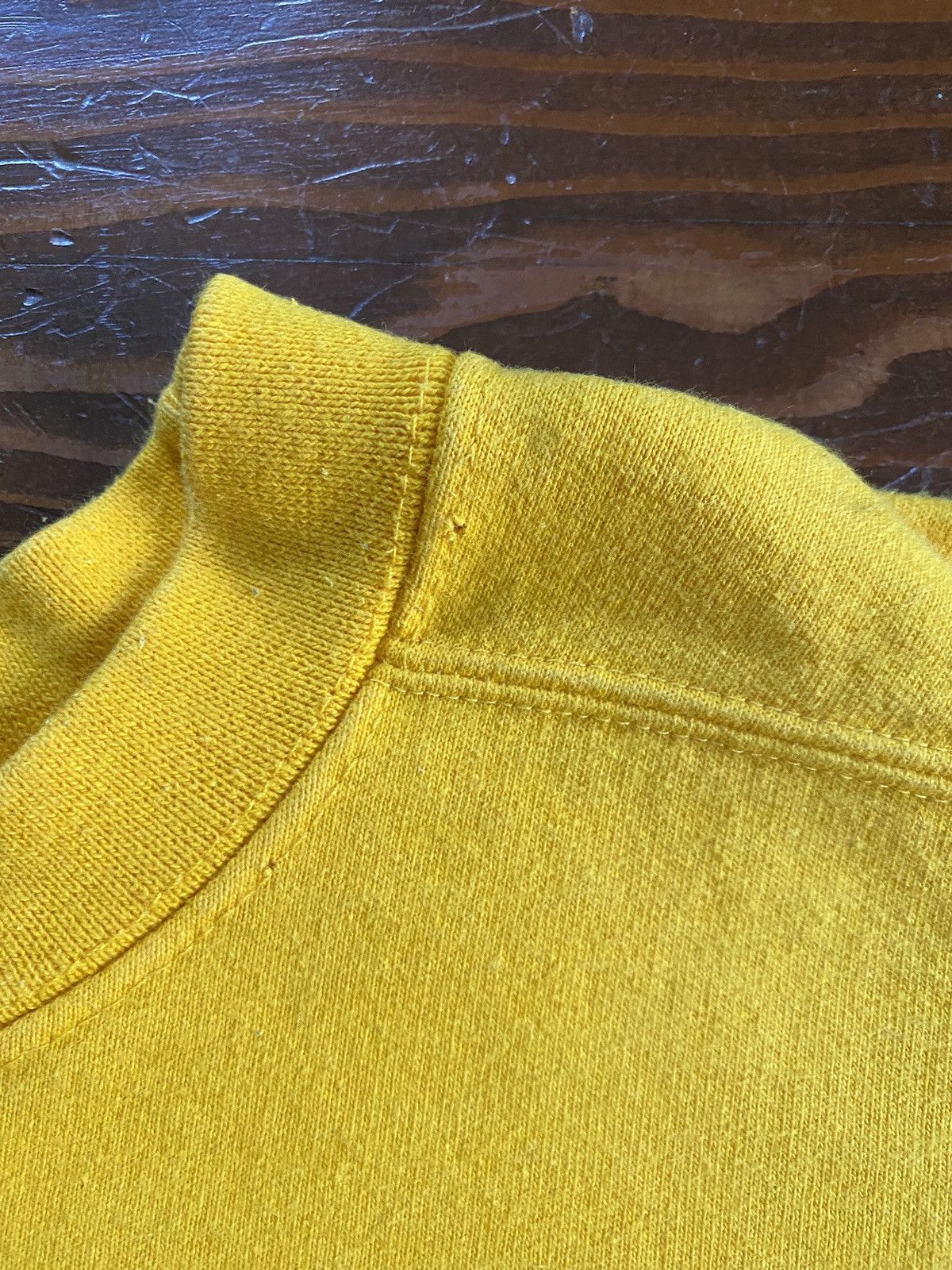 NCAA Vintage Early 90’s Iowa Football Crewneck Sweatshirt Size US M / EU 48-50 / 2 - 3 Thumbnail