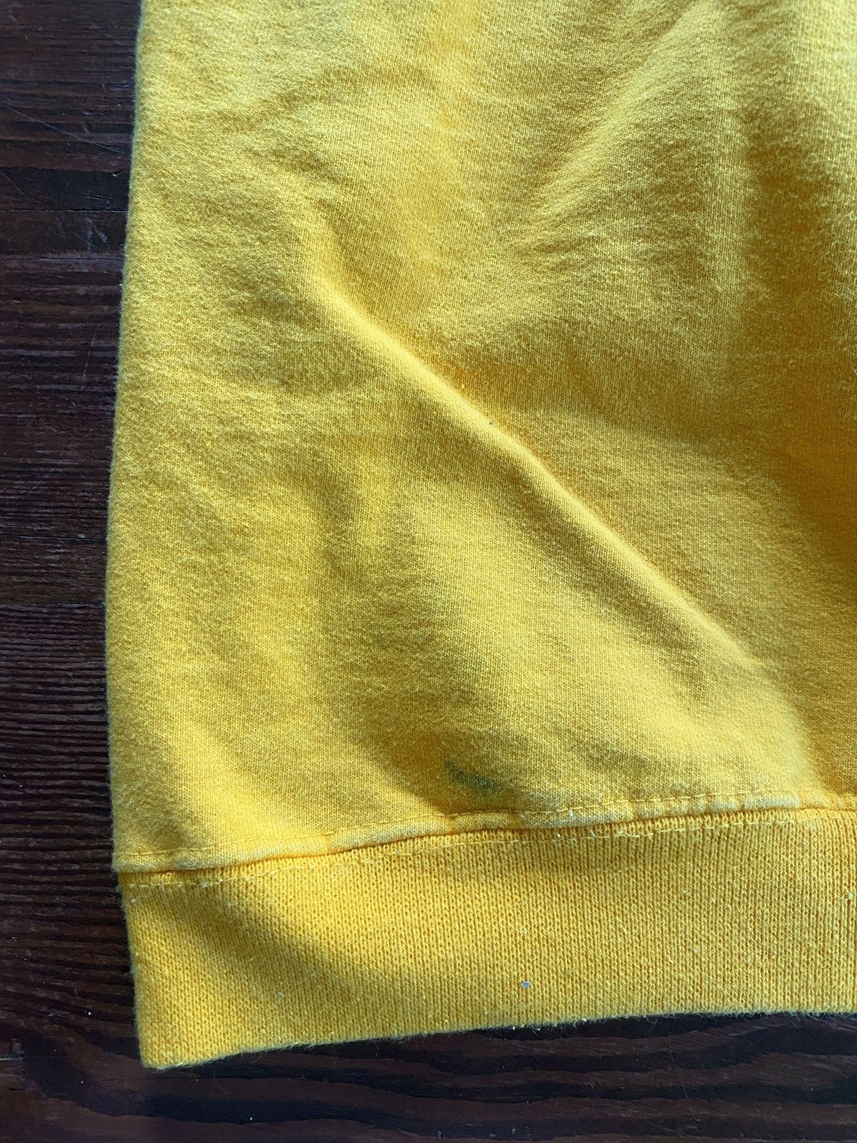 NCAA Vintage Early 90’s Iowa Football Crewneck Sweatshirt Size US M / EU 48-50 / 2 - 12 Thumbnail